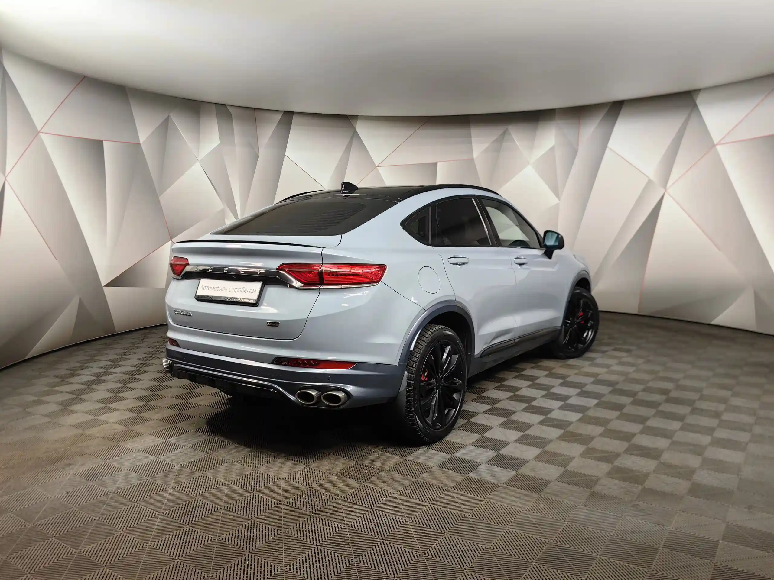 Geely Tugella 2022