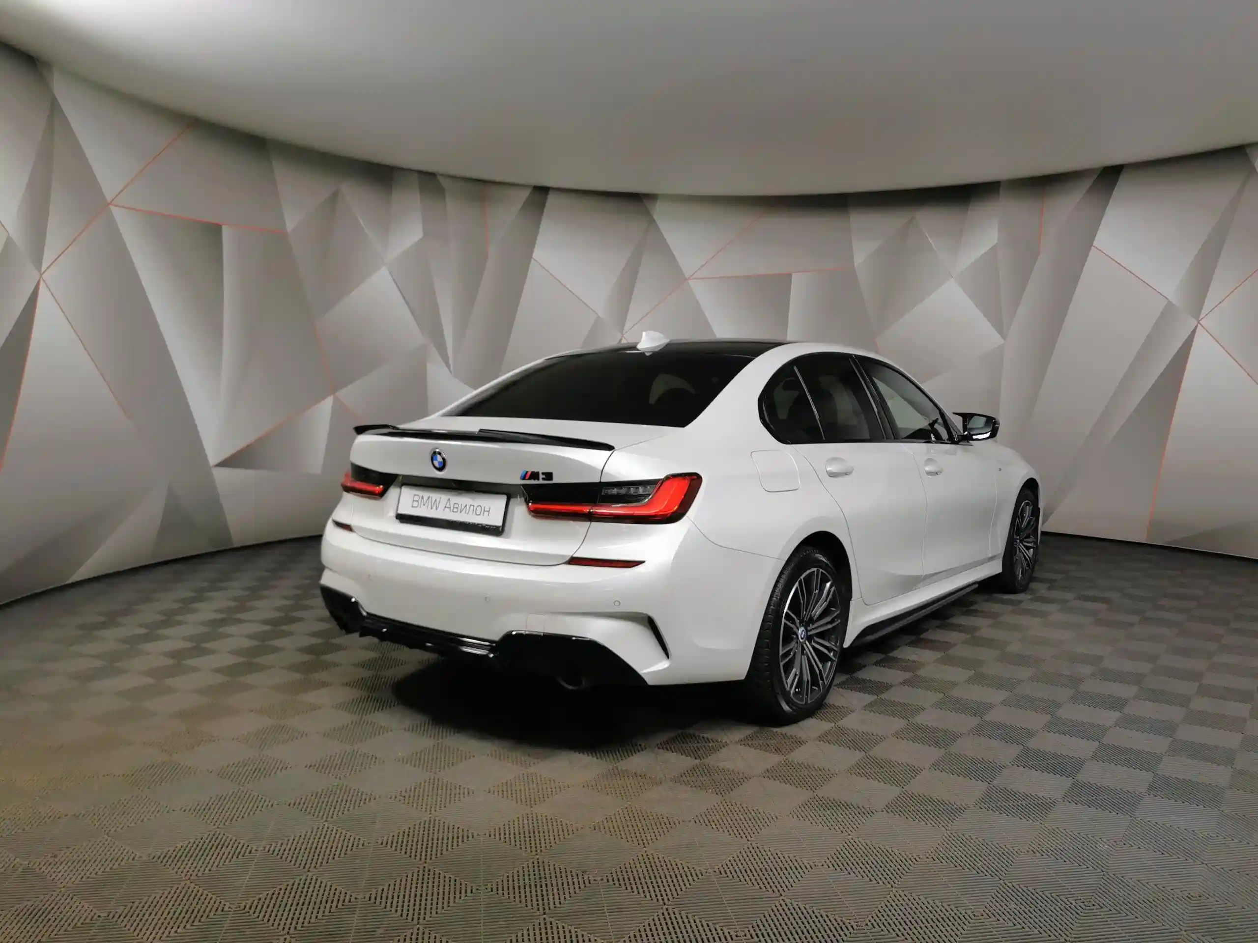 BMW 3 серия 2019