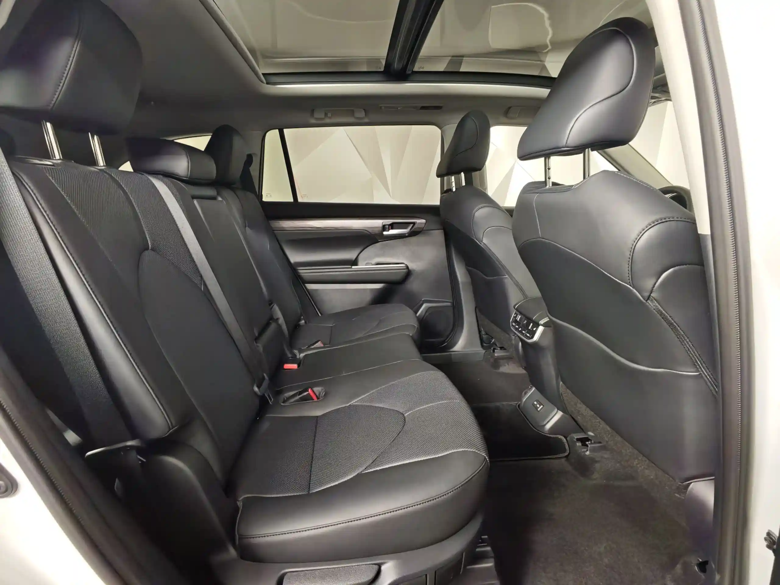 Toyota Highlander 2026