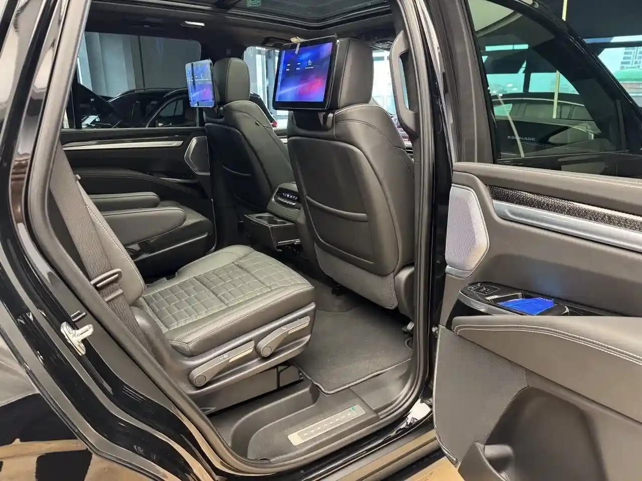 Cadillac Escalade 2025
