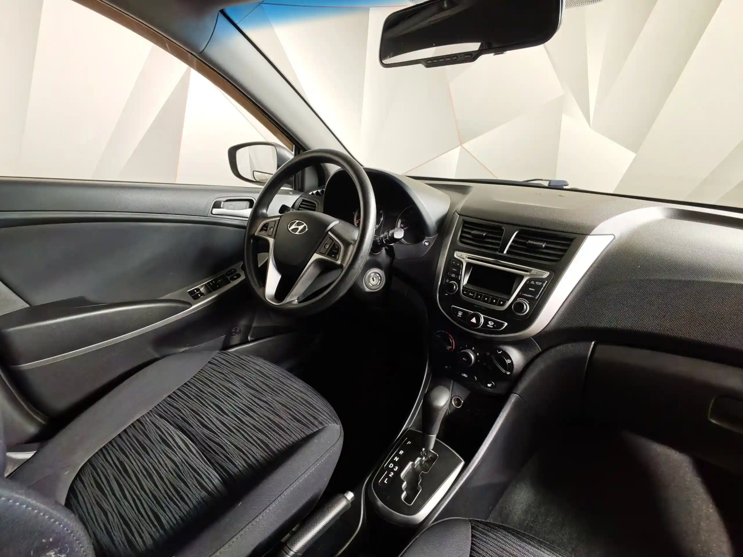 Hyundai Solaris 2014