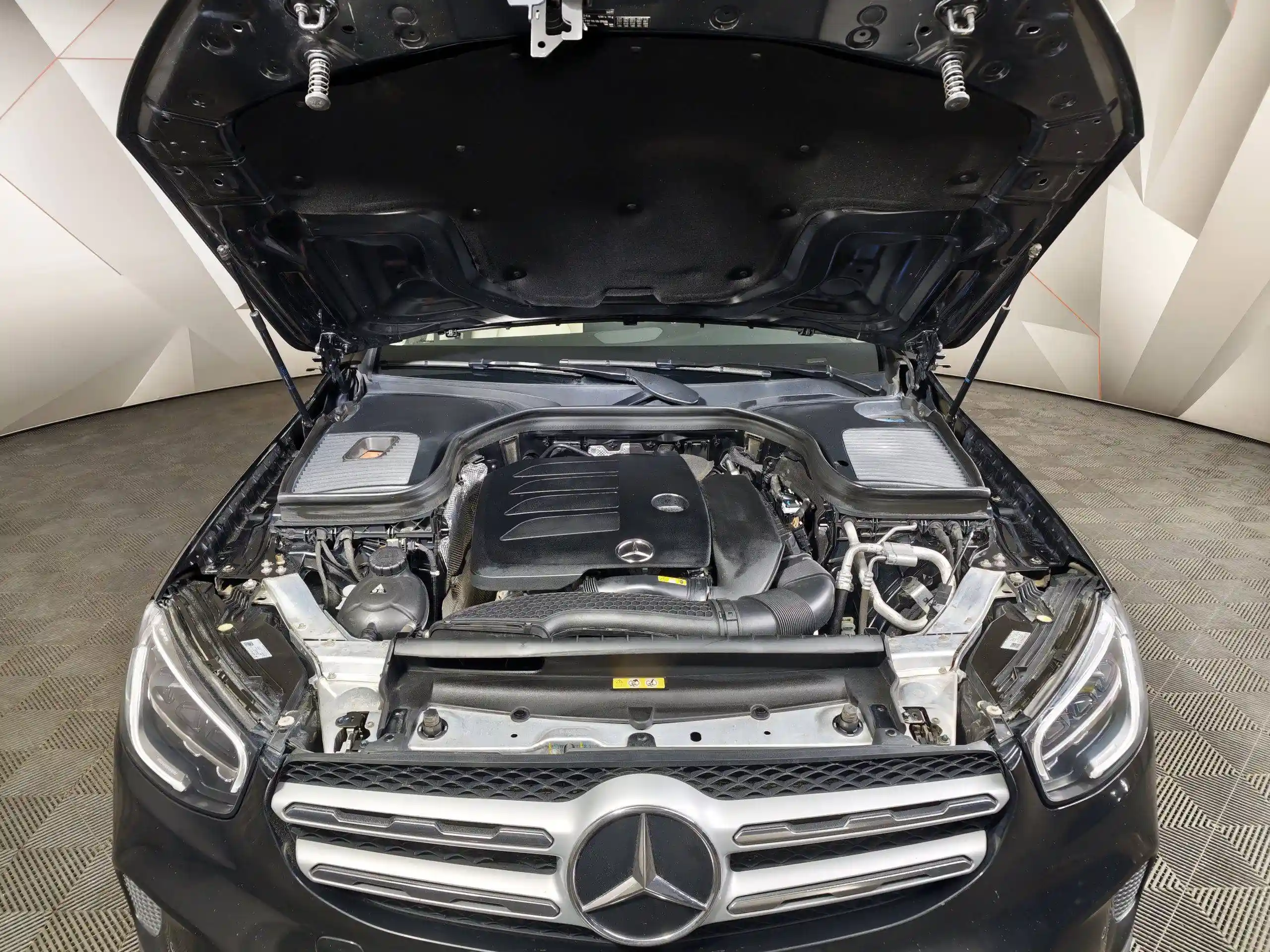 Mercedes-Benz GLC 2021