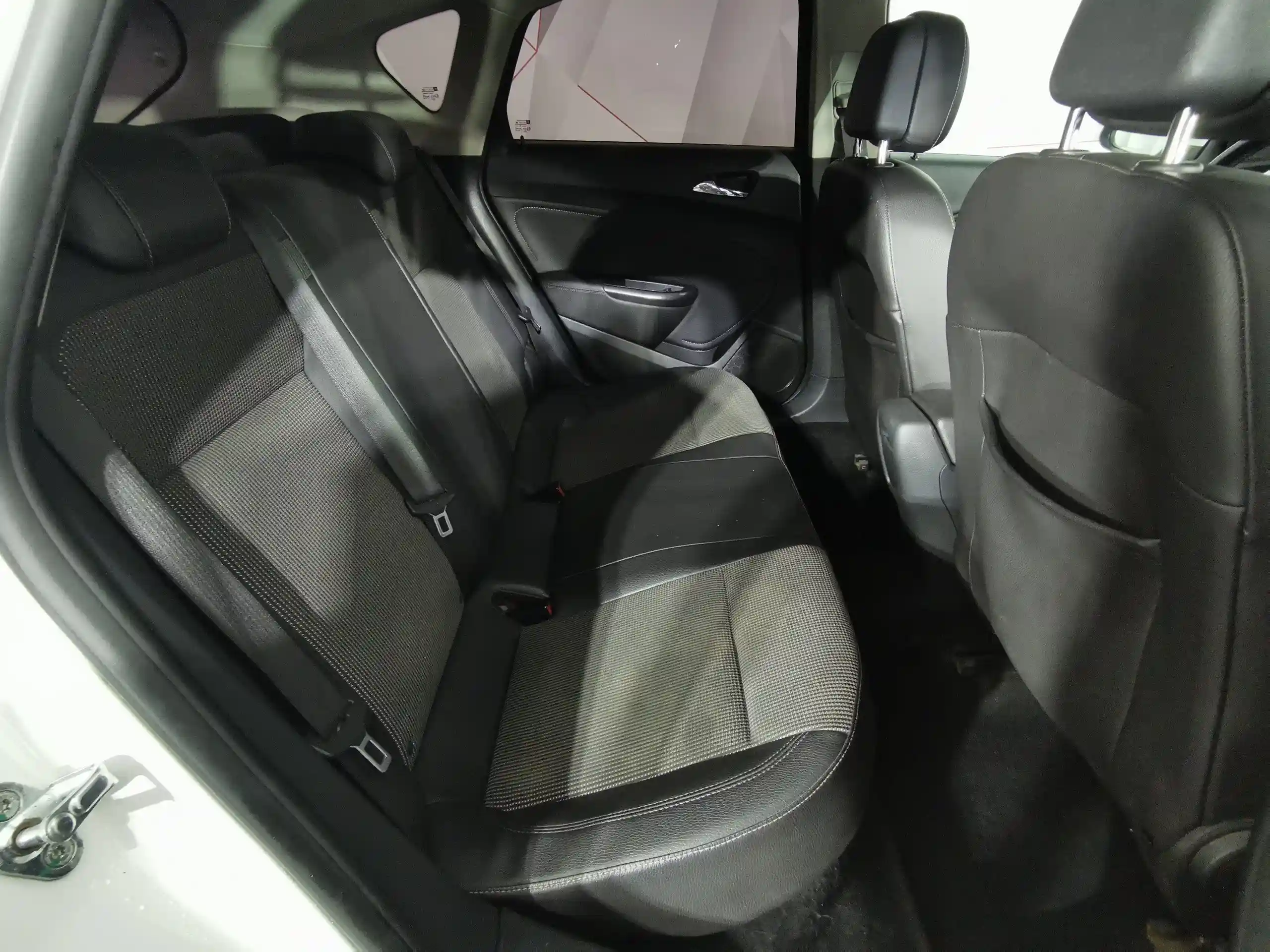 Opel Astra 2012