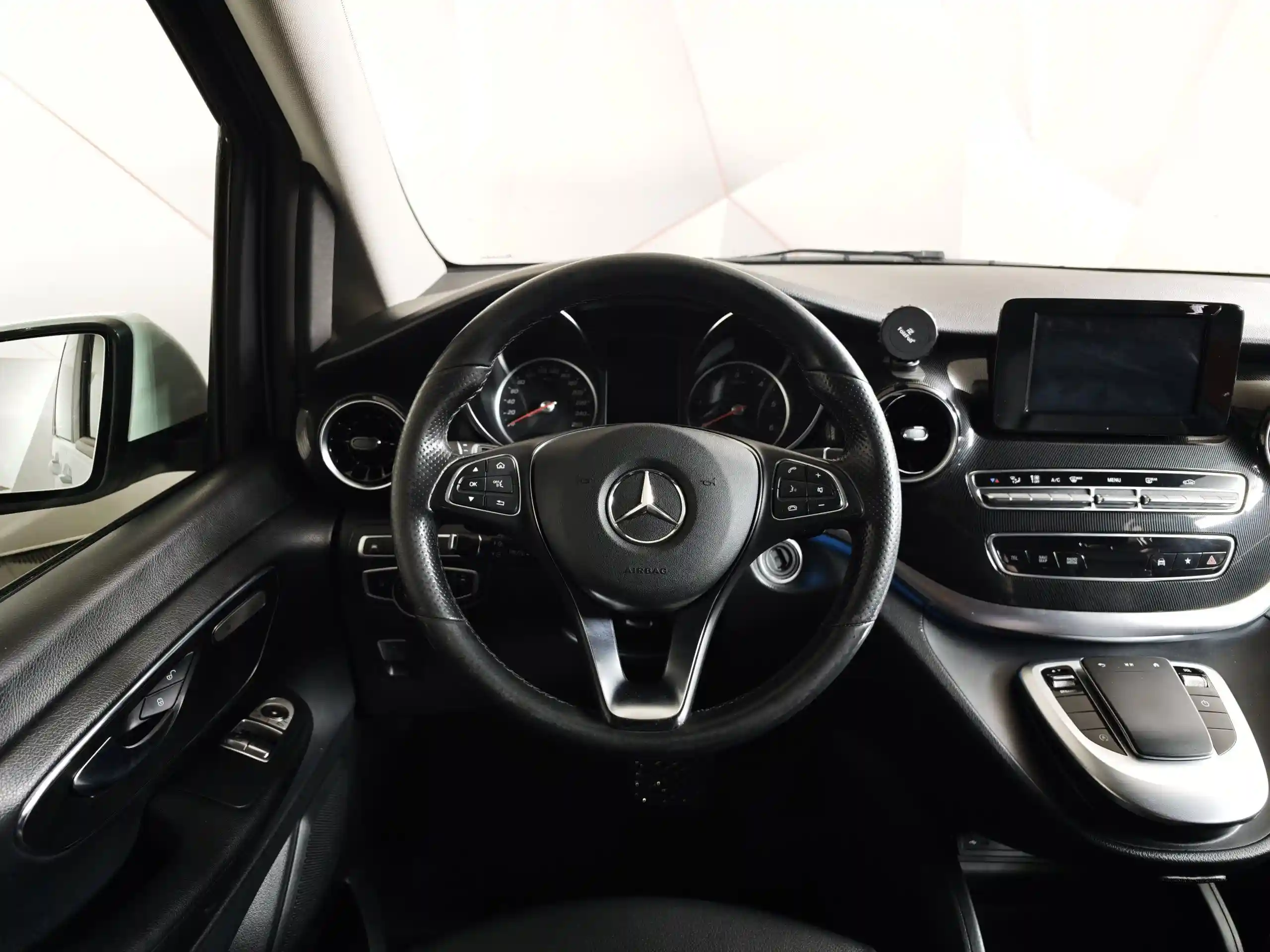 Mercedes-Benz V-Класс 2020