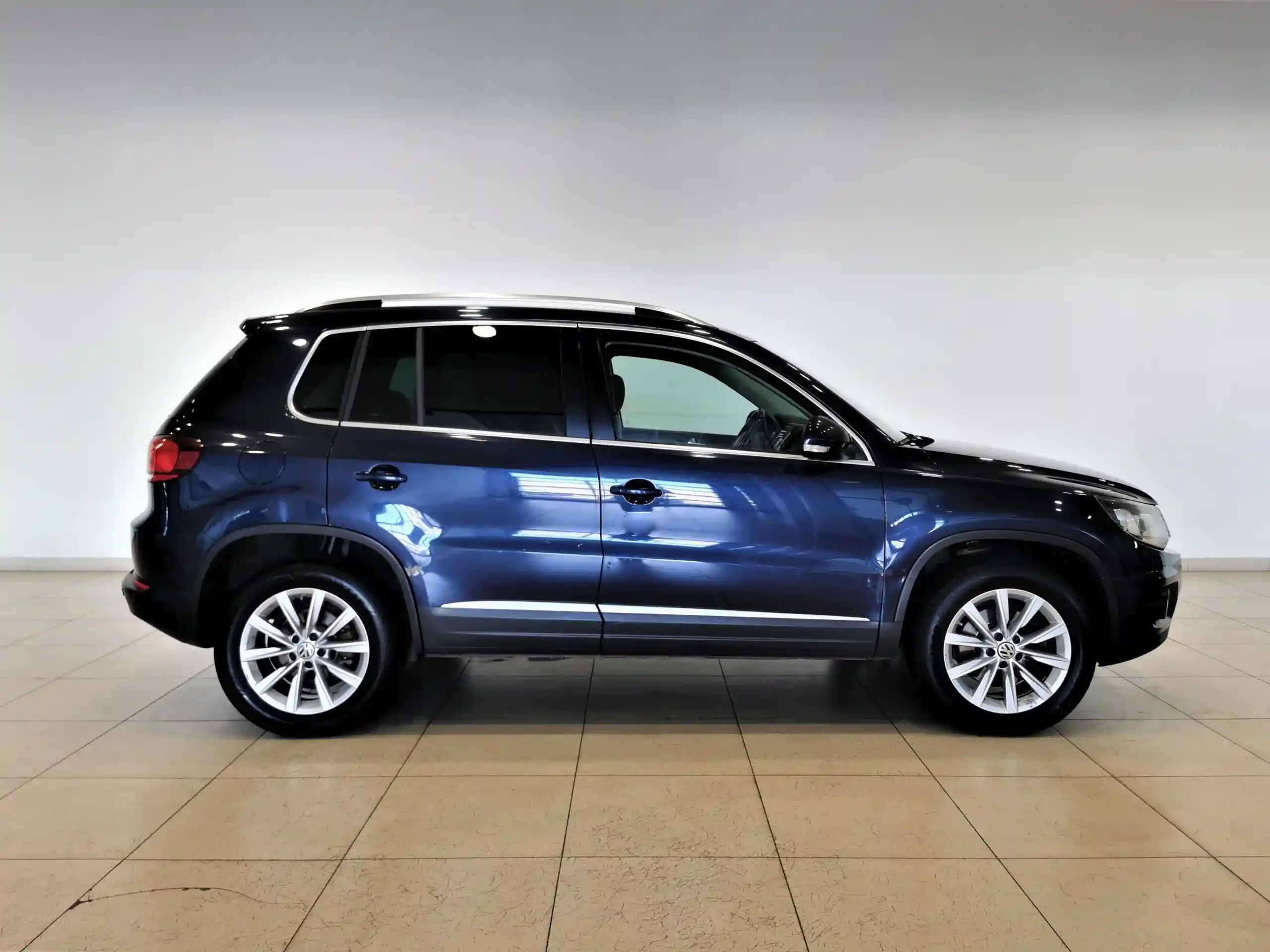 Volkswagen Tiguan 2014