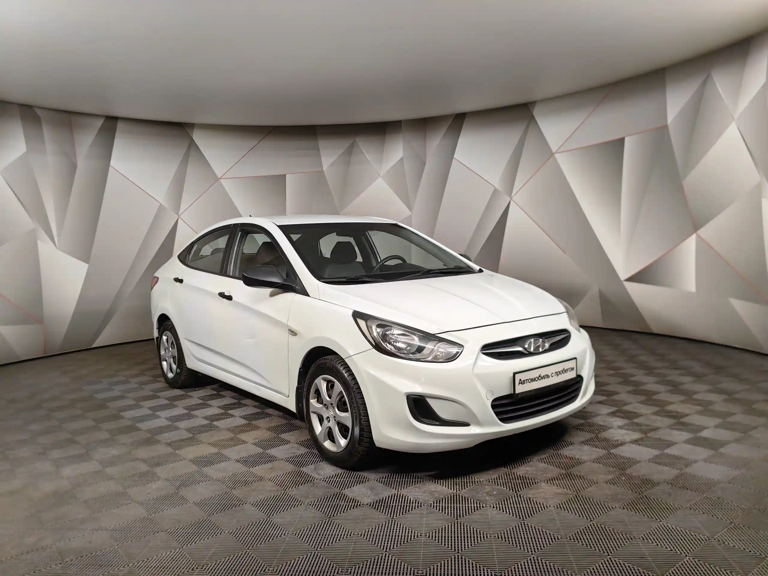 Hyundai Solaris 2014