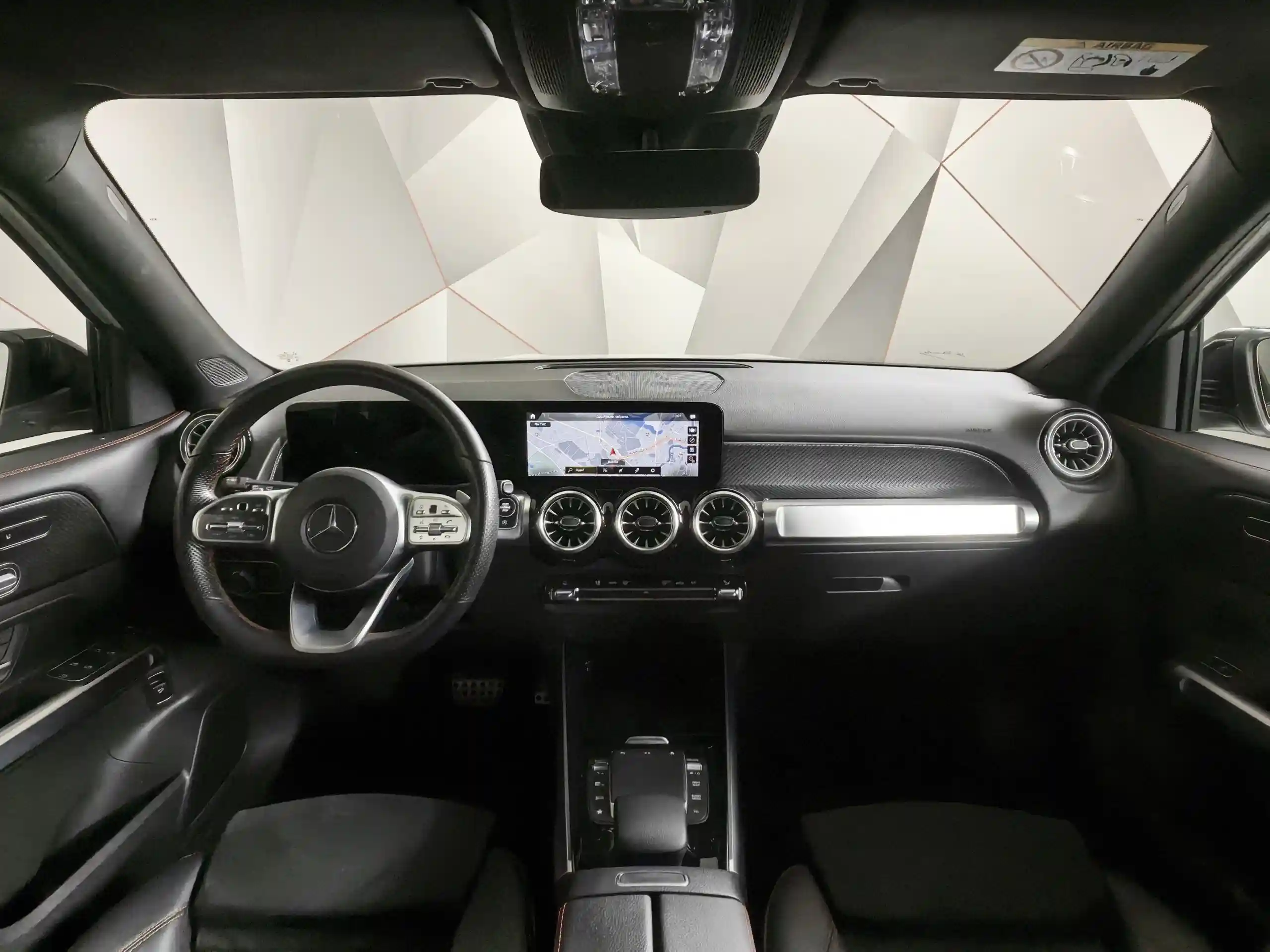 Mercedes-Benz GLB 2021