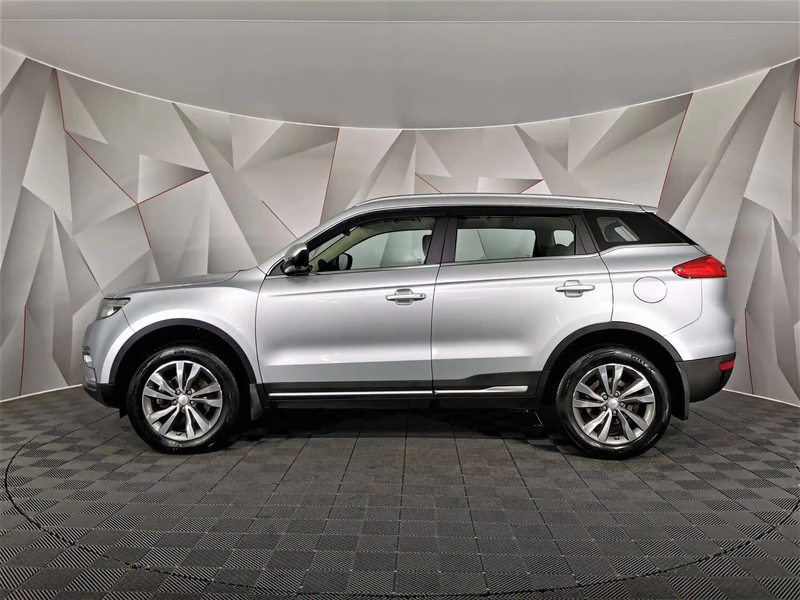 Geely Atlas 2021