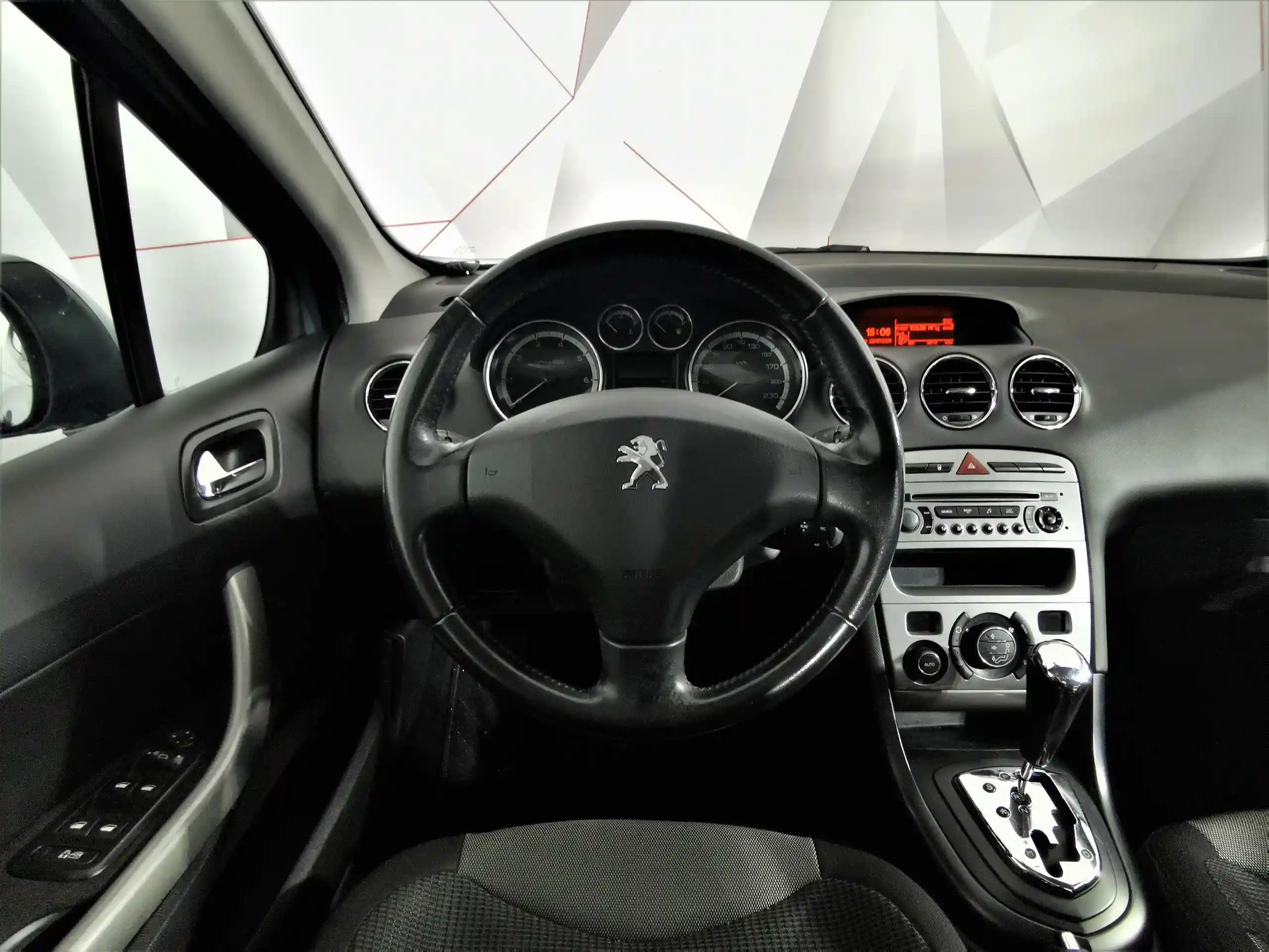 Peugeot 308 2012