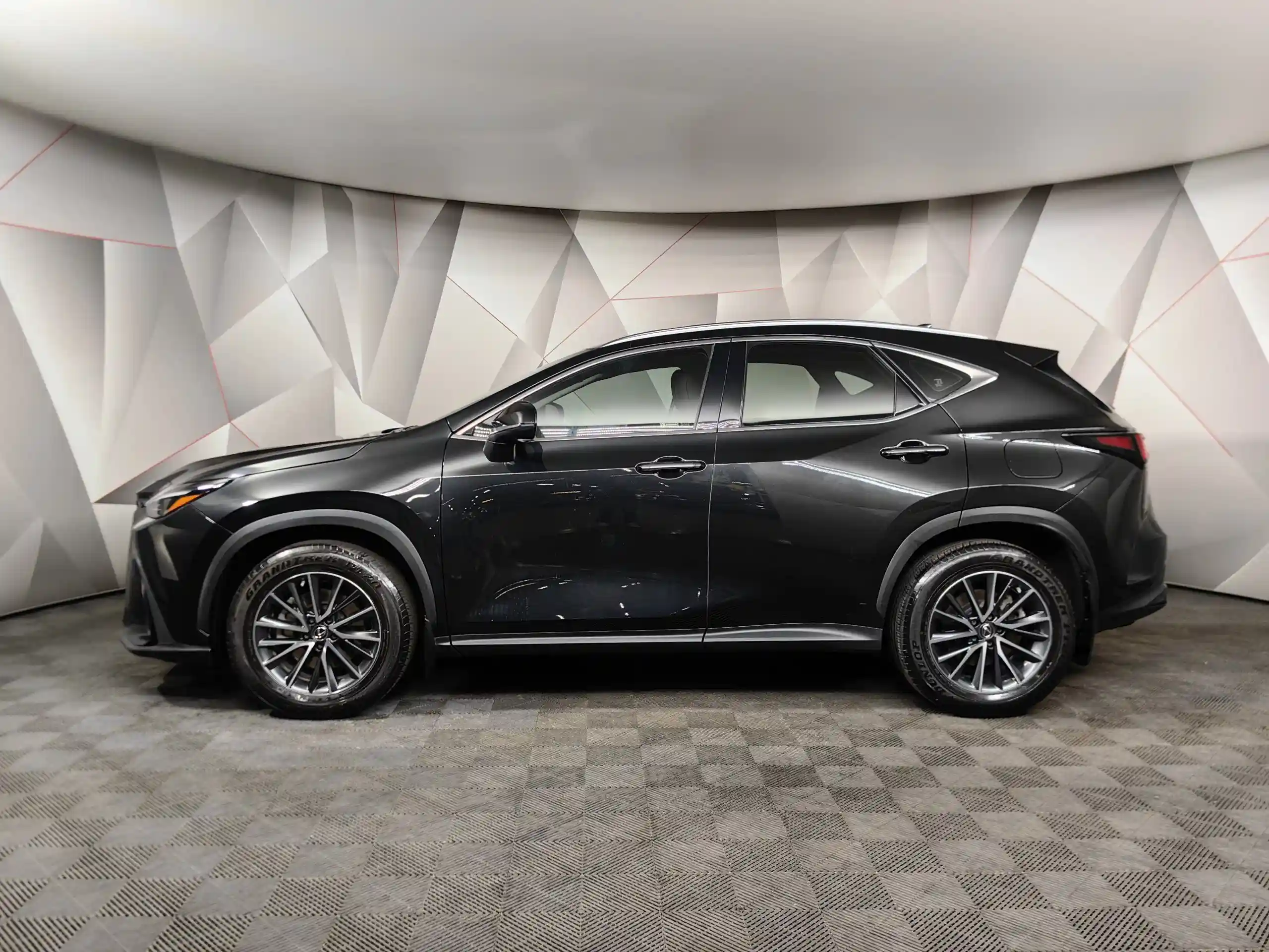 Lexus NX 2021