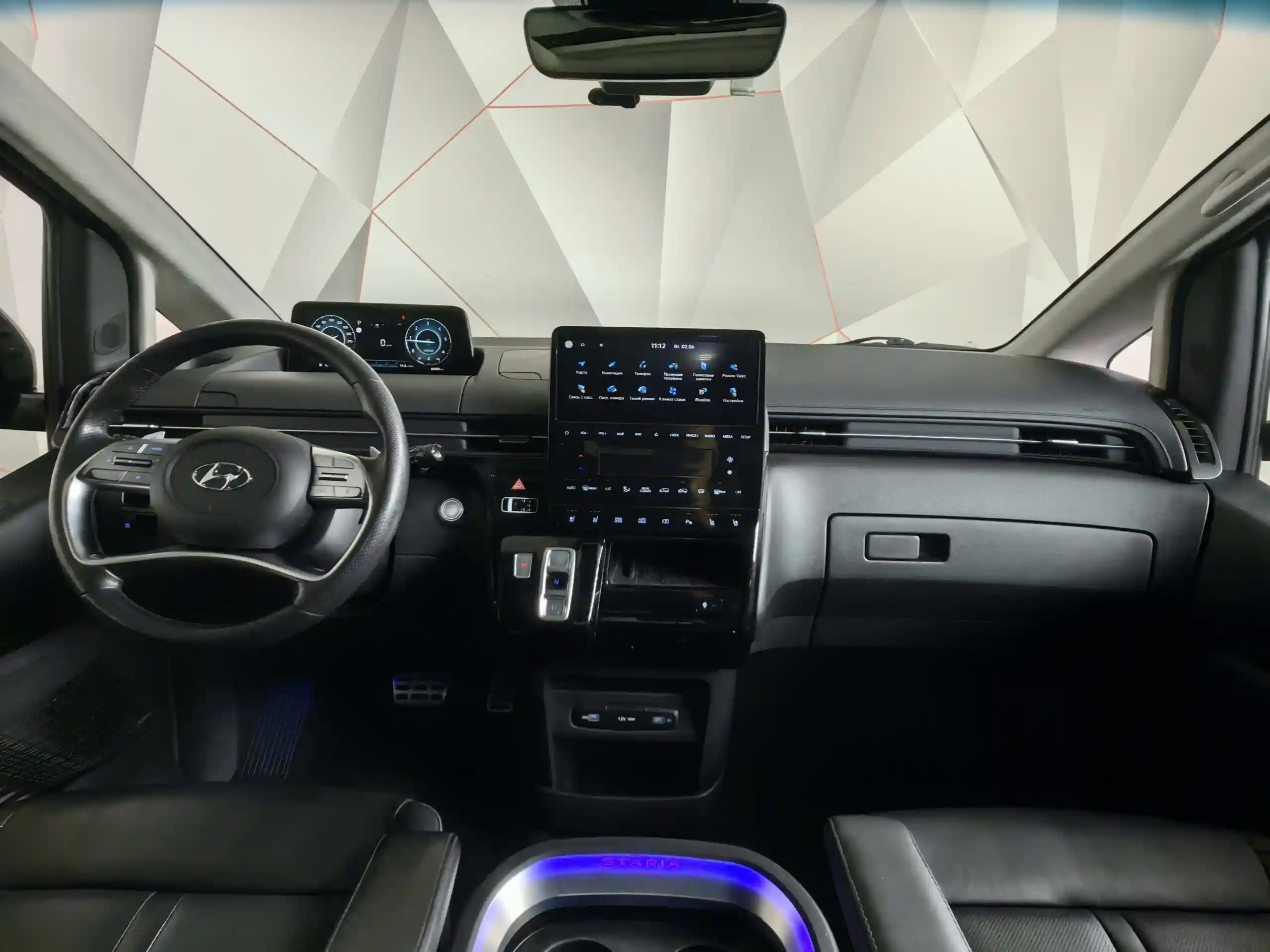 Hyundai Staria 2021