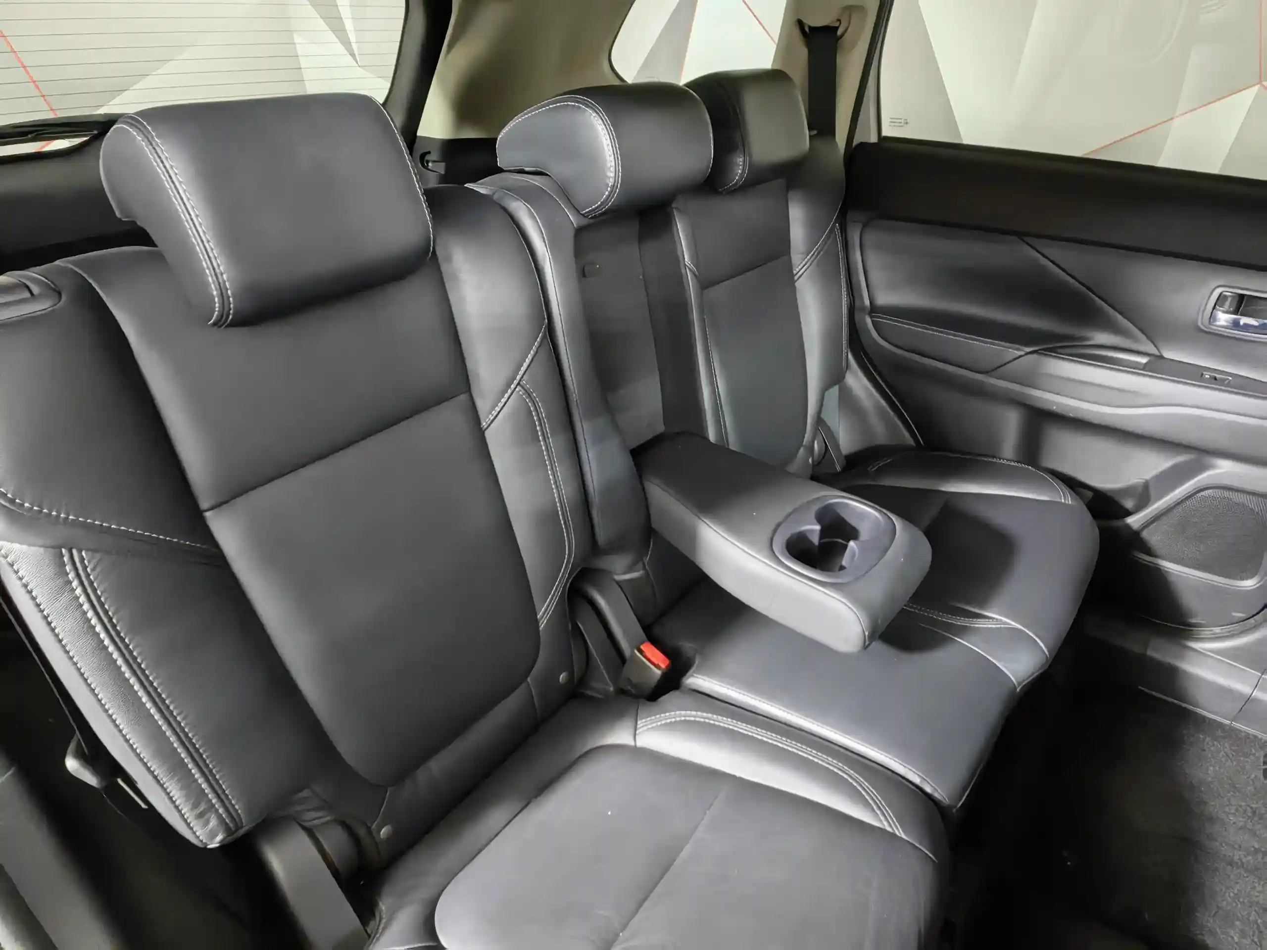 Mitsubishi Outlander 2021