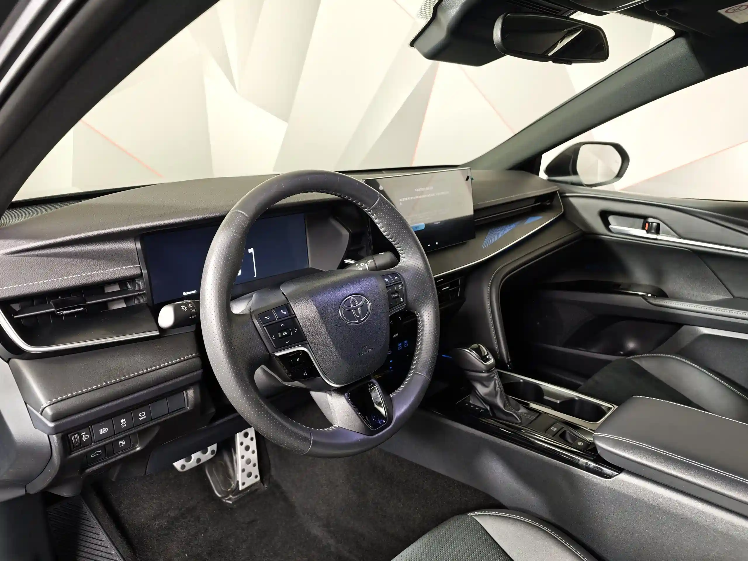 Toyota Camry 2025