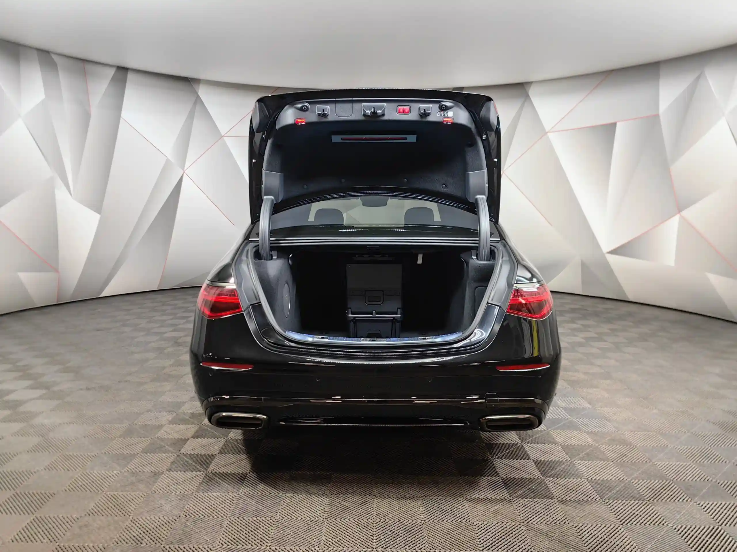 Mercedes-Benz S-Класс 2024