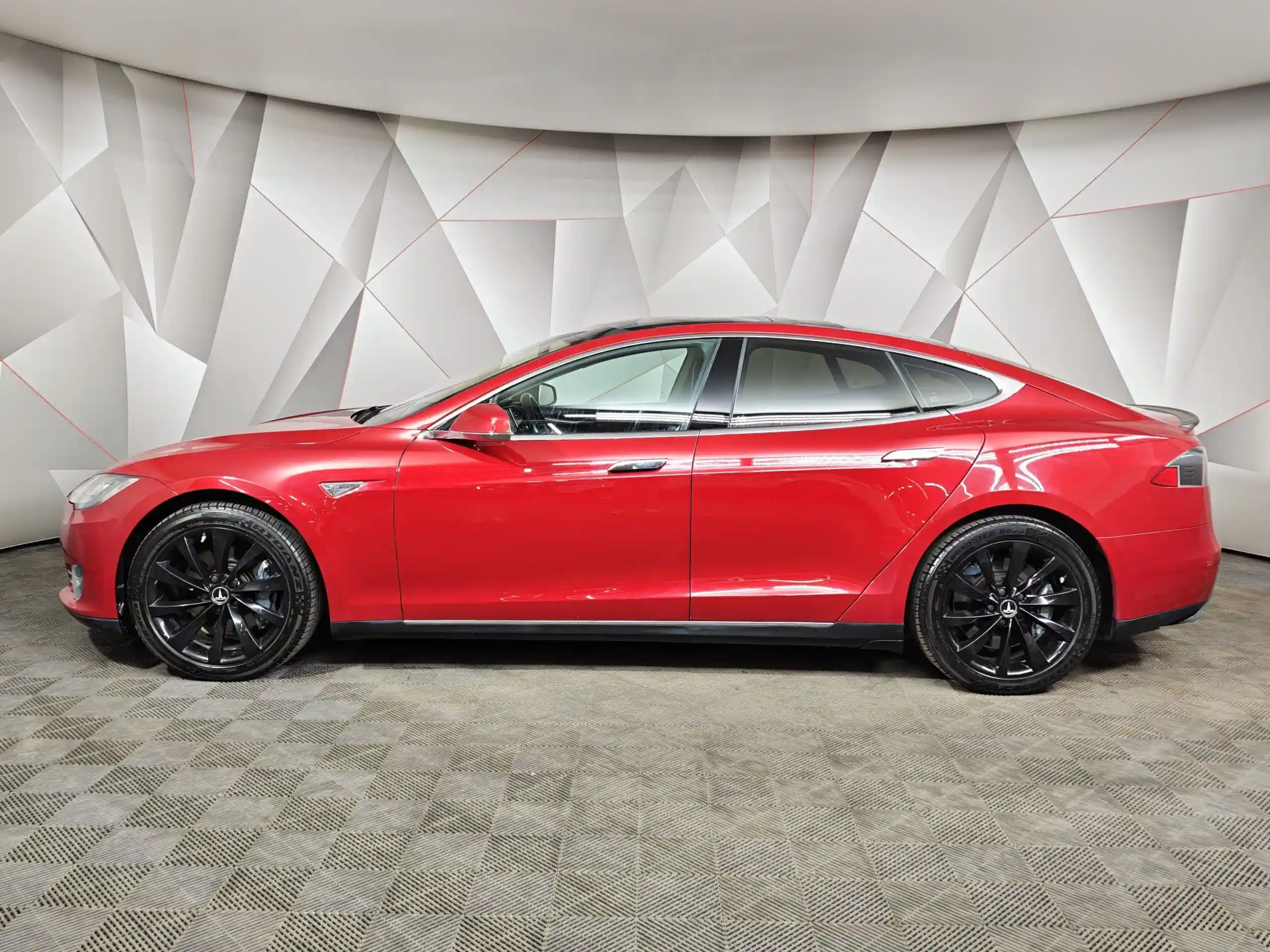 Tesla Model S 2014