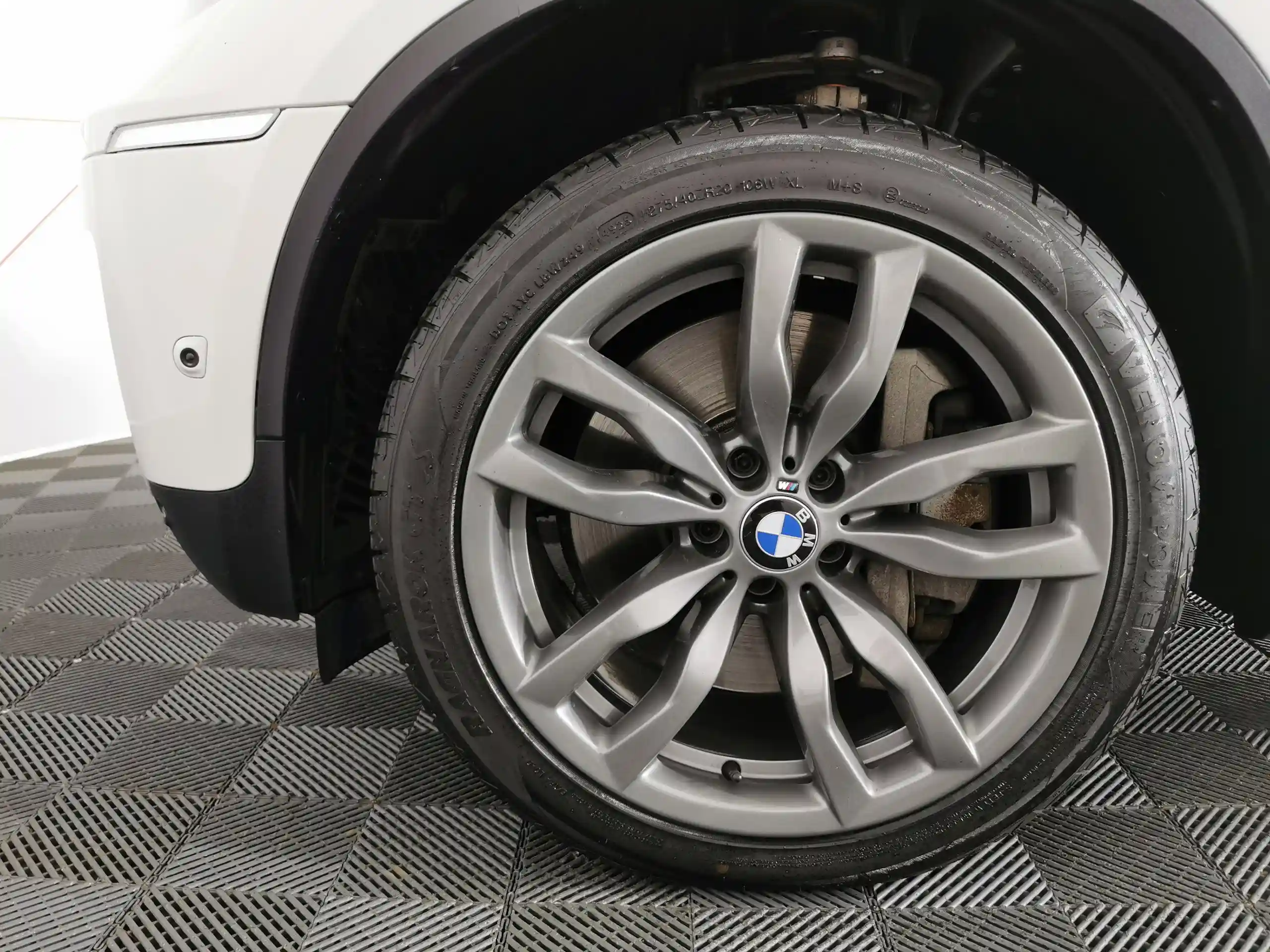 BMW X6 2013
