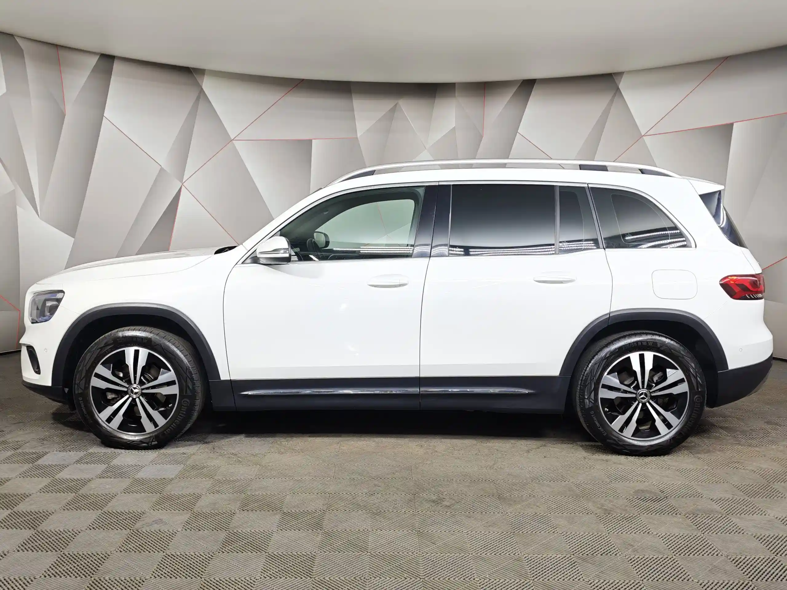 Mercedes-Benz GLB 2021