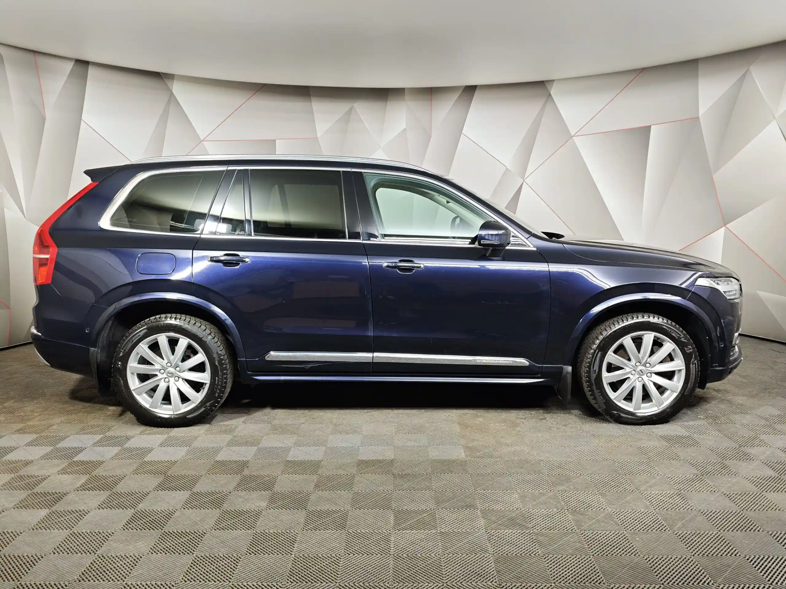 Volvo XC90 2019