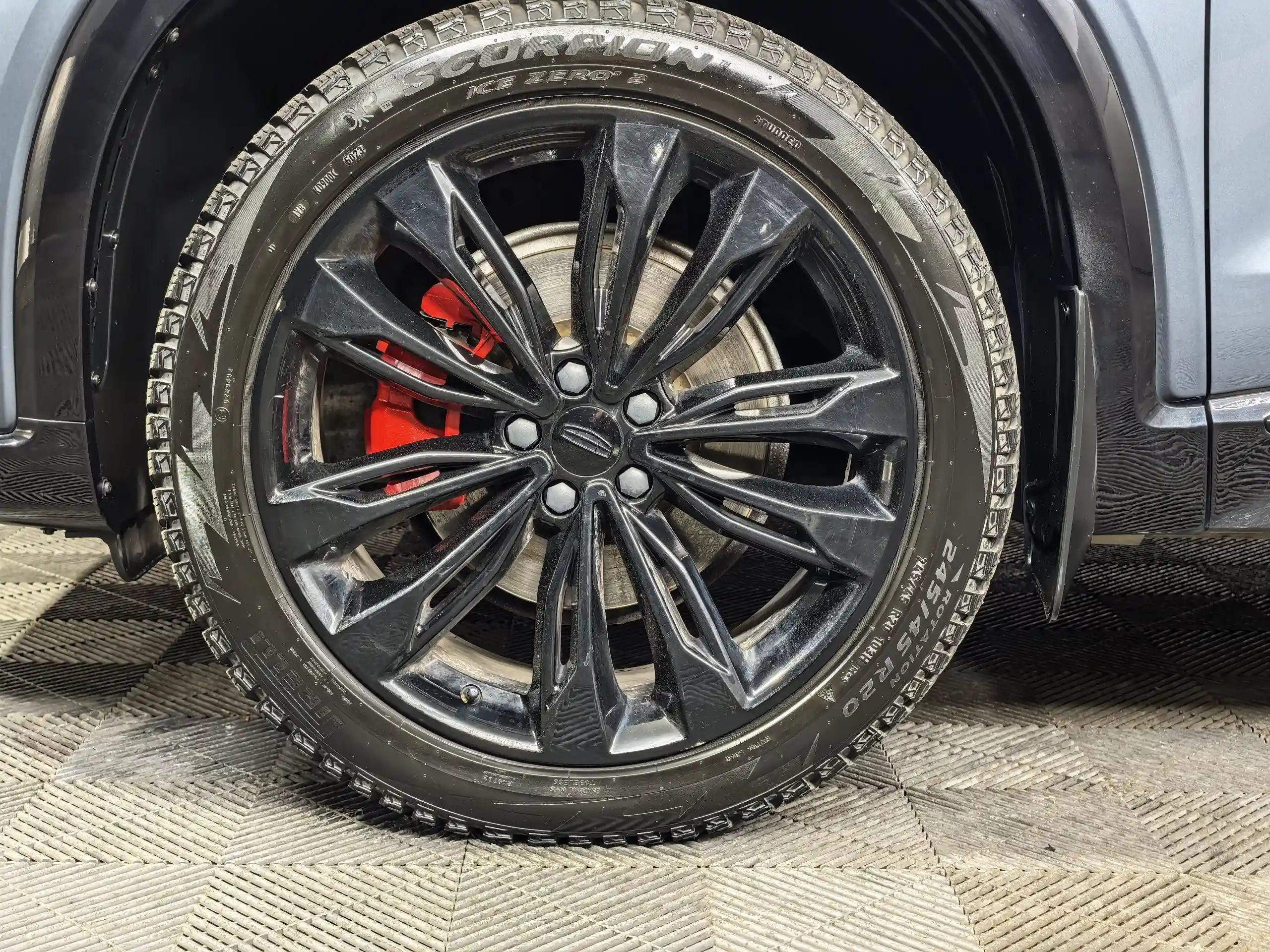 Geely Tugella 2023