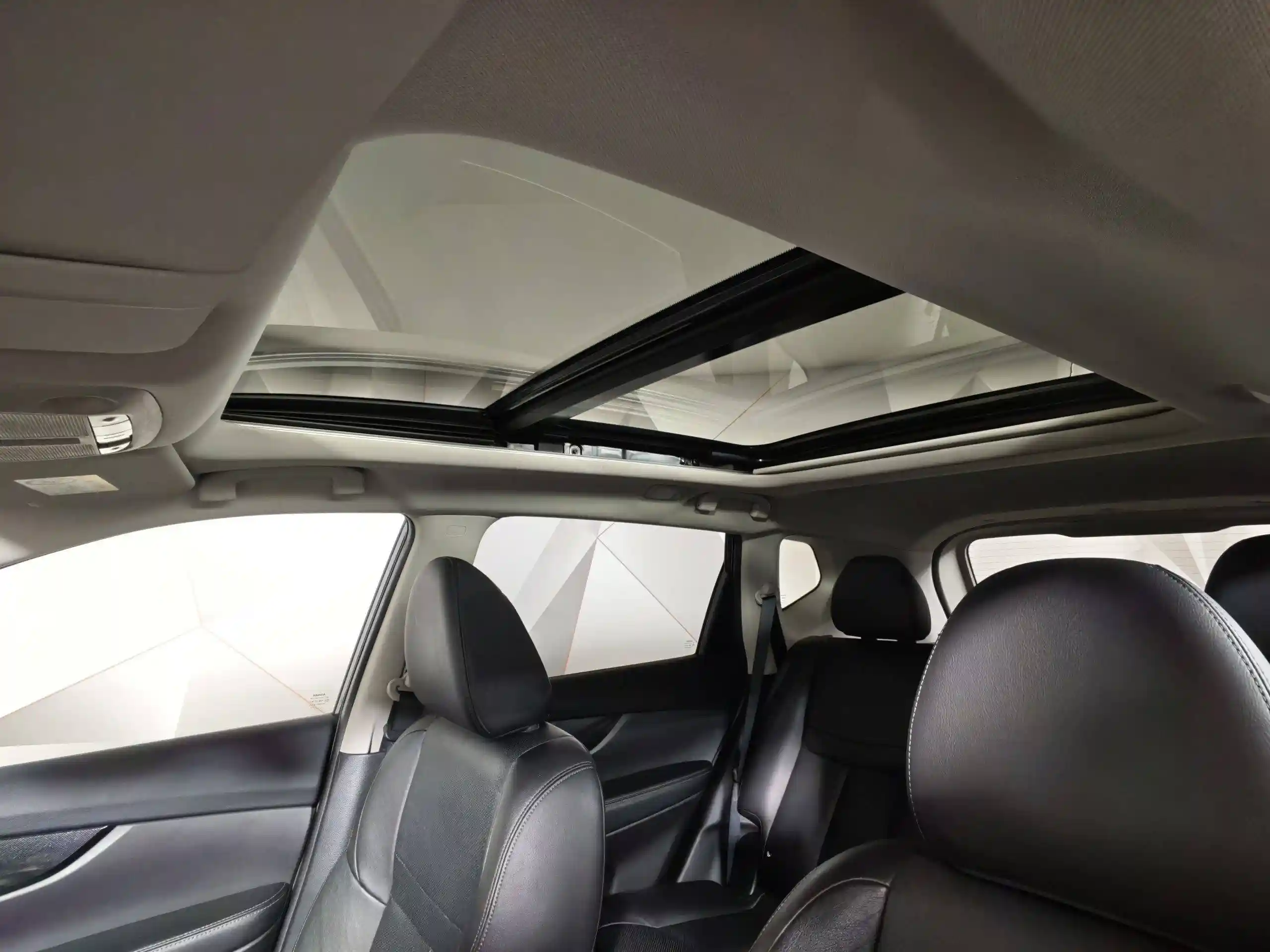 Nissan X-Trail 2015