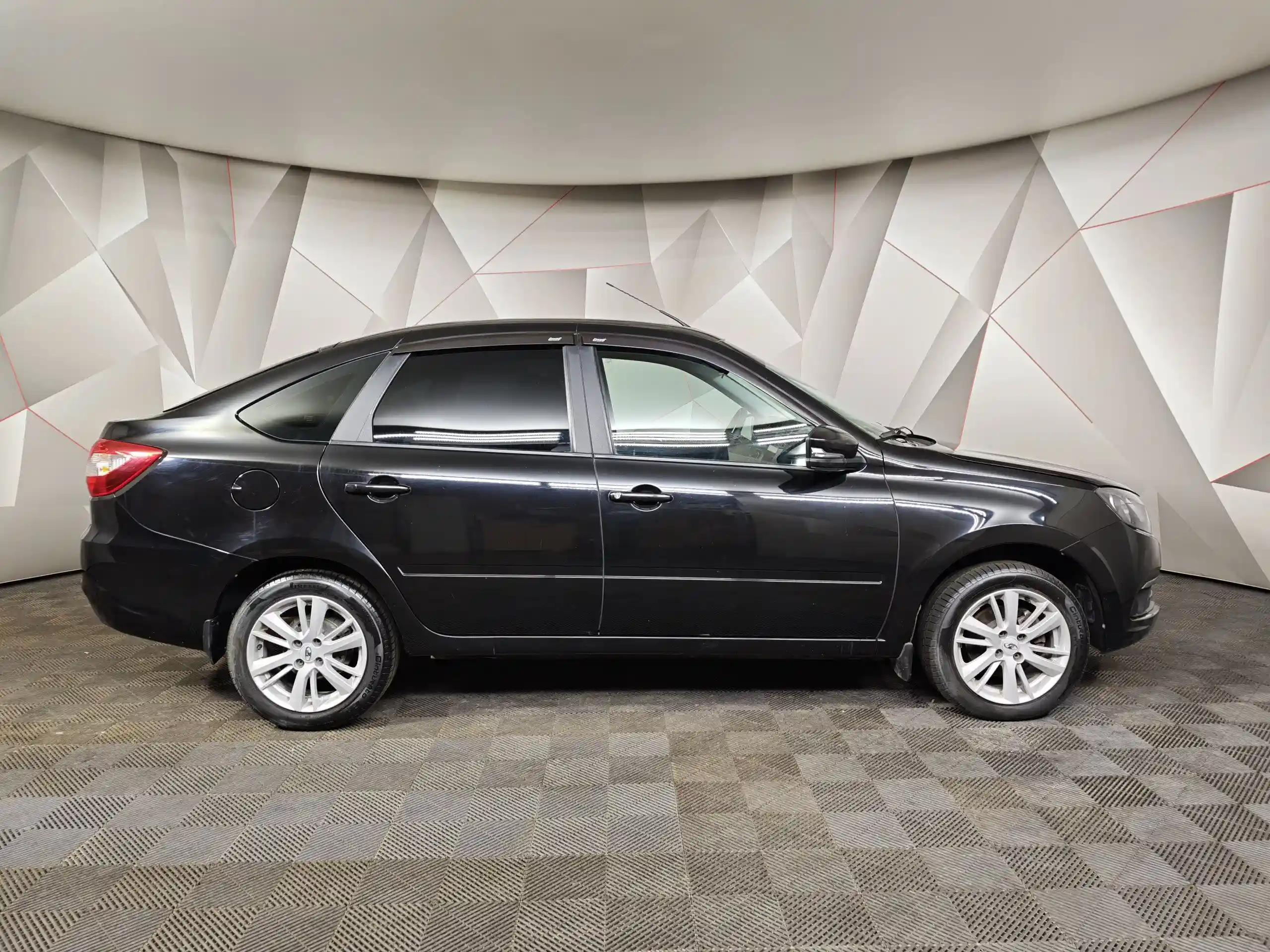 ВАЗ (Lada) Granta 2023