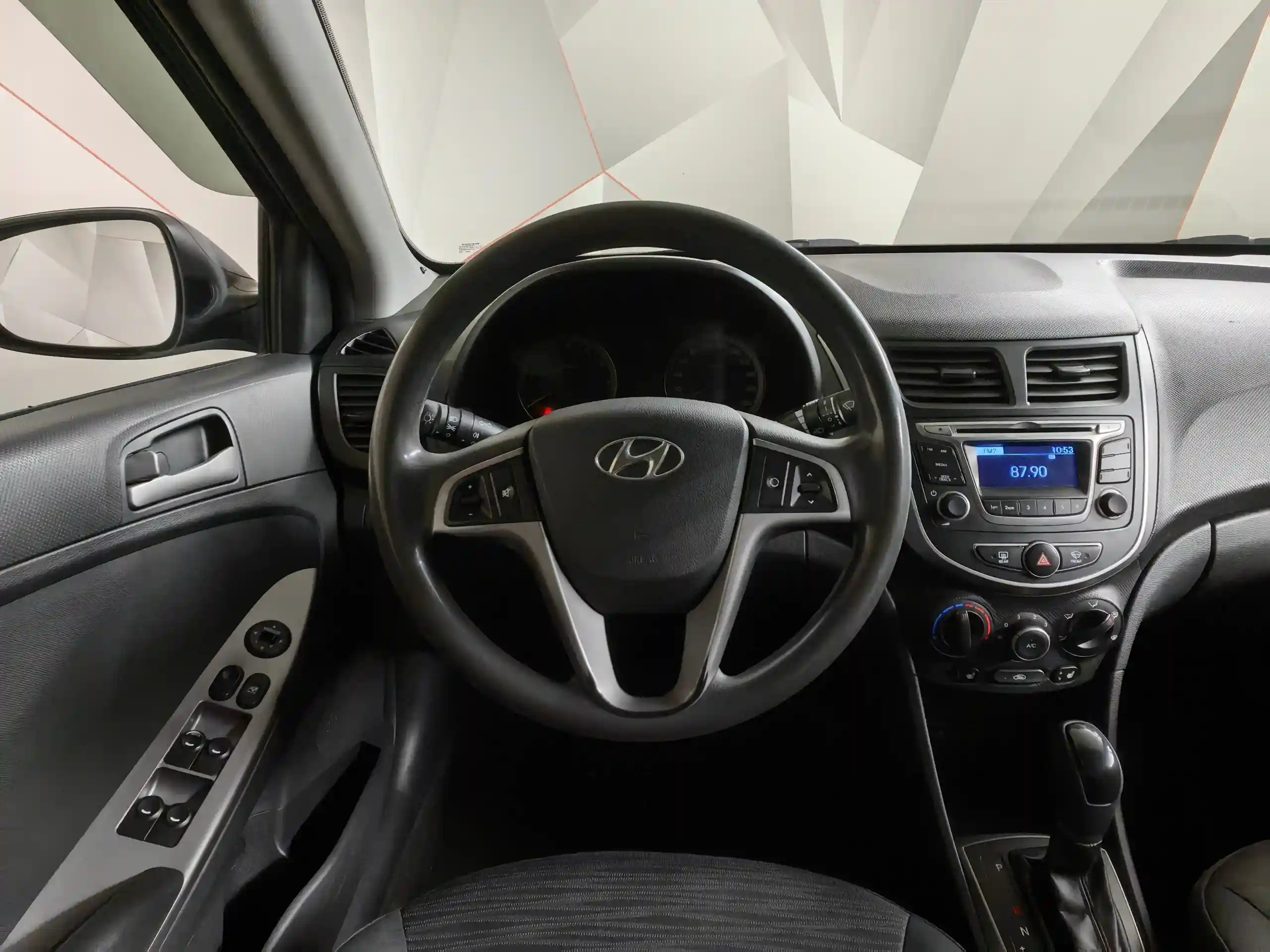 Hyundai Solaris 2014