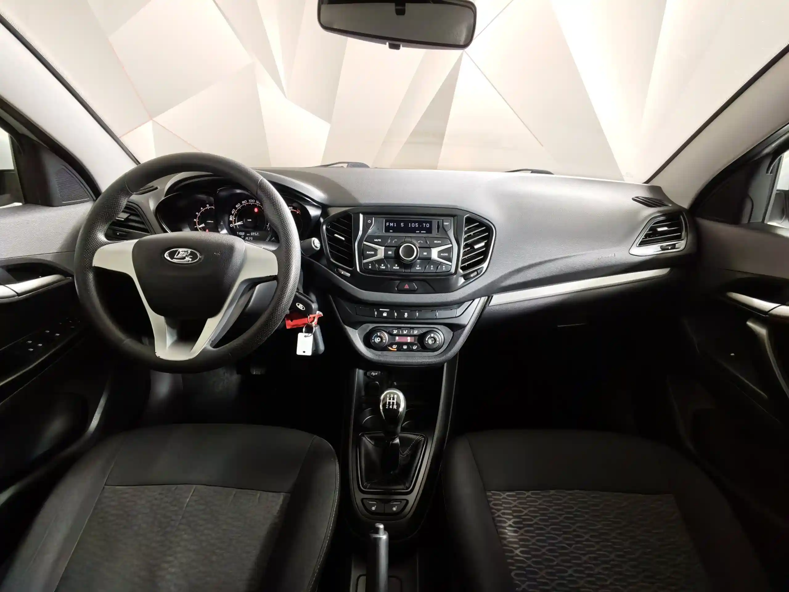 ВАЗ (Lada) Vesta 2017