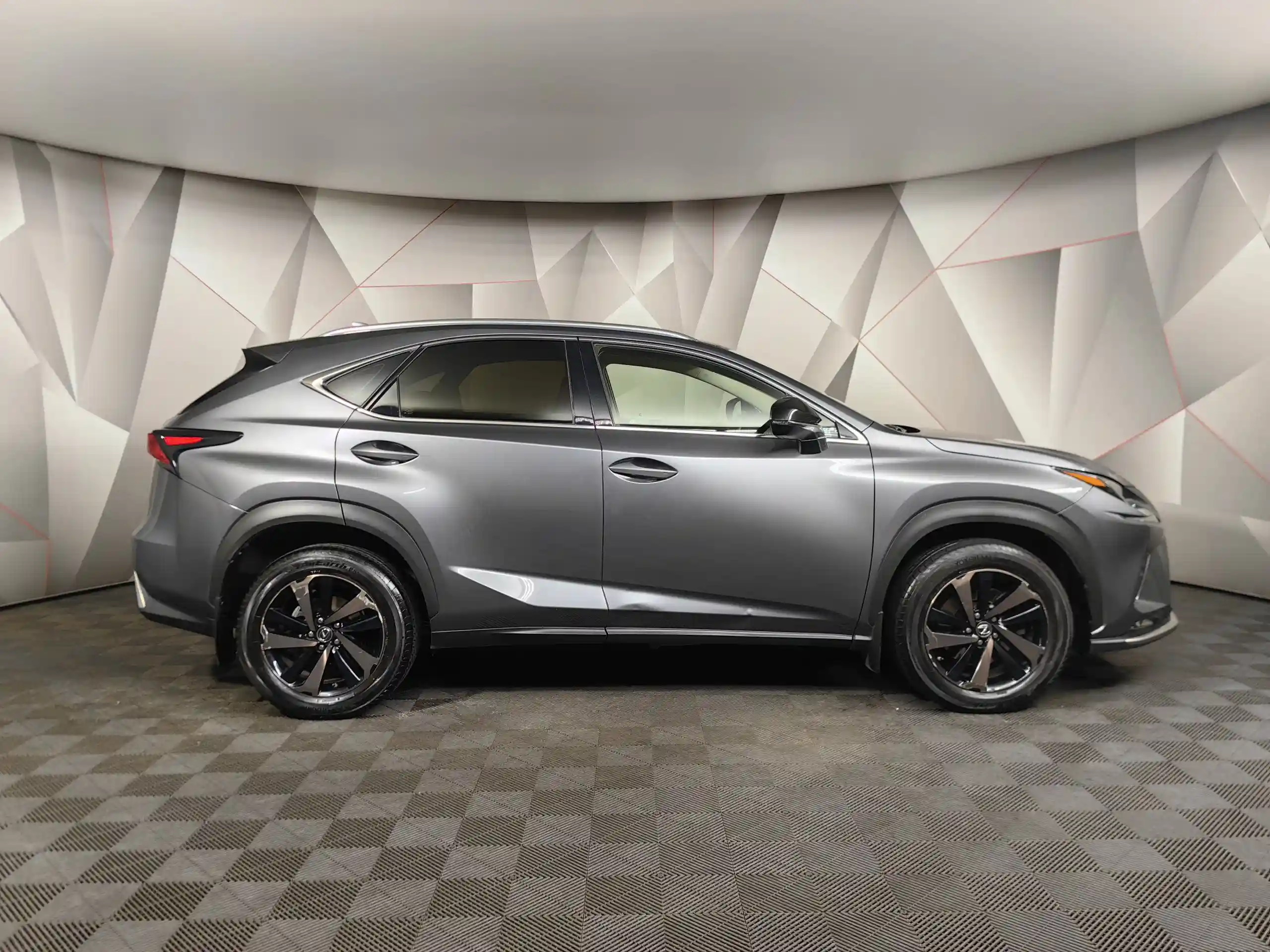 Lexus NX 2020