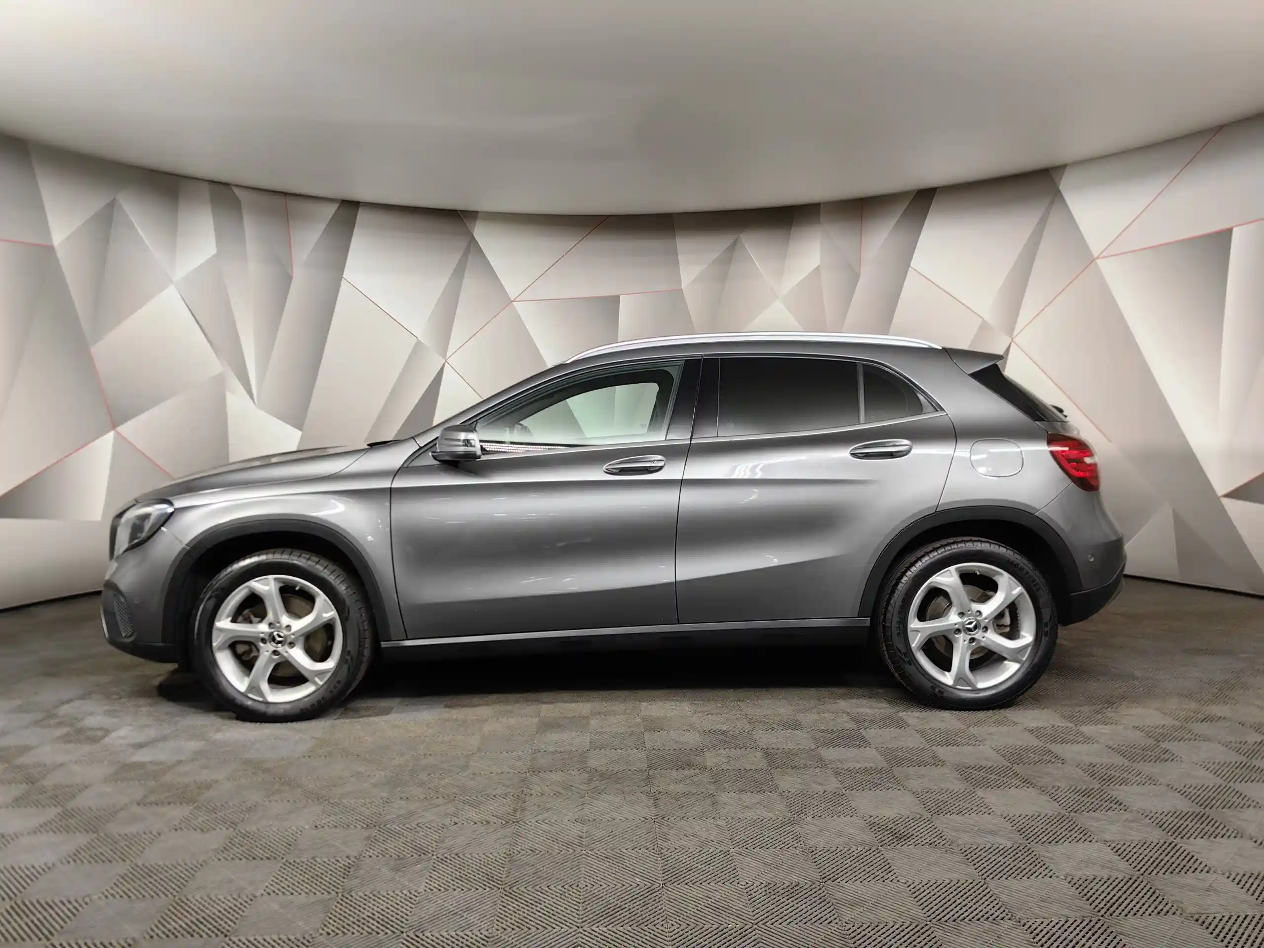 Mercedes-Benz GLA 2019