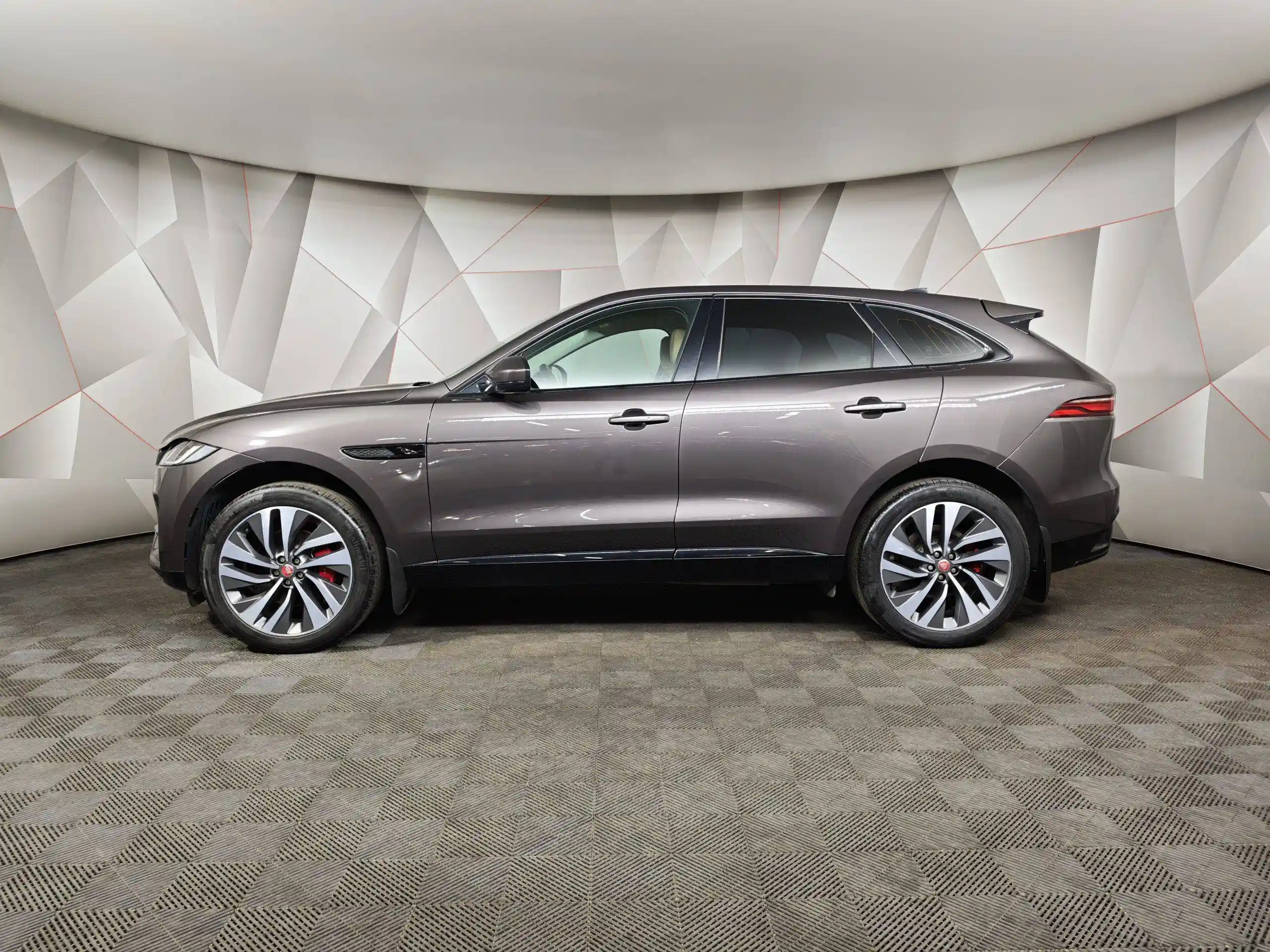 Jaguar F-Pace 2021