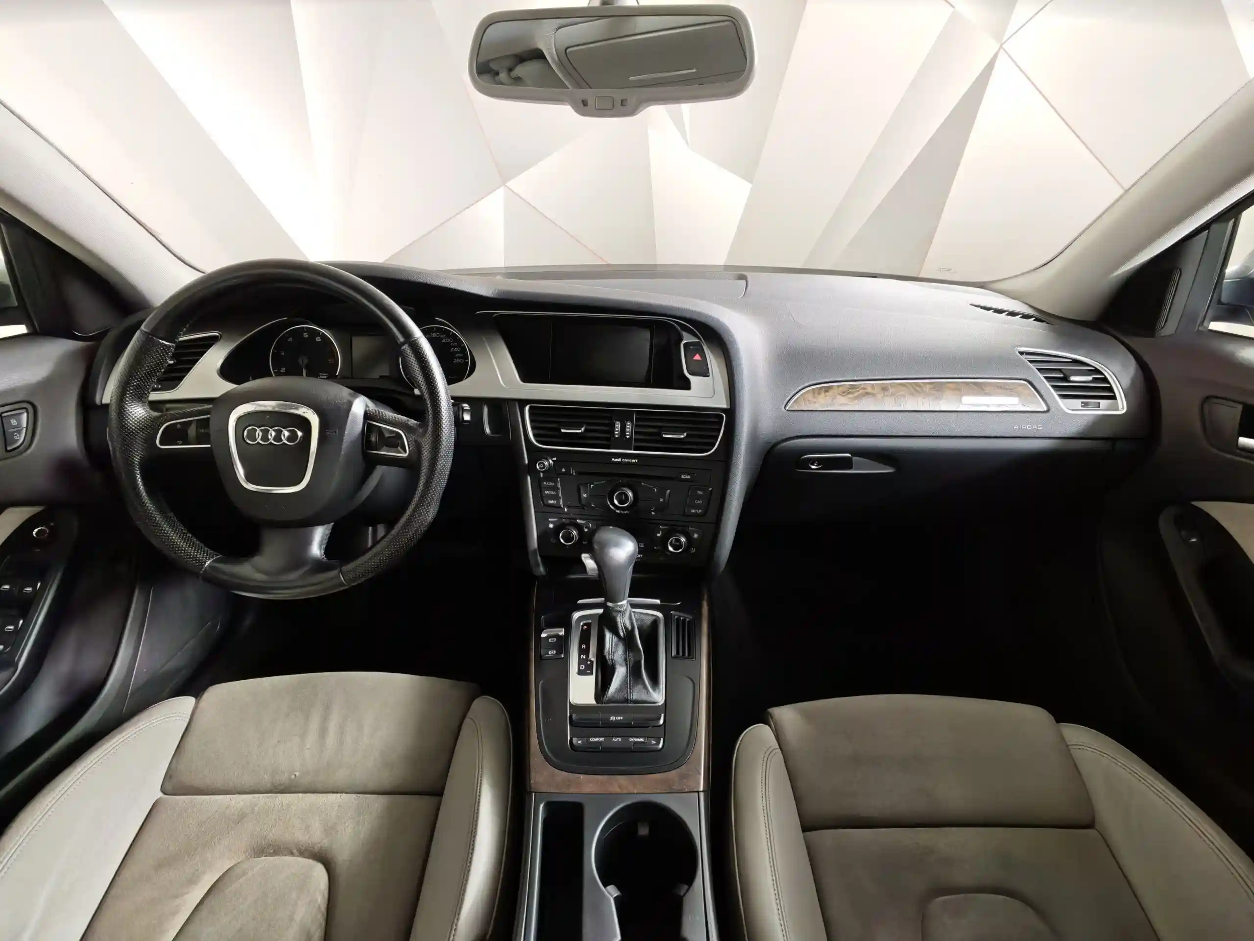 Audi A4 2011