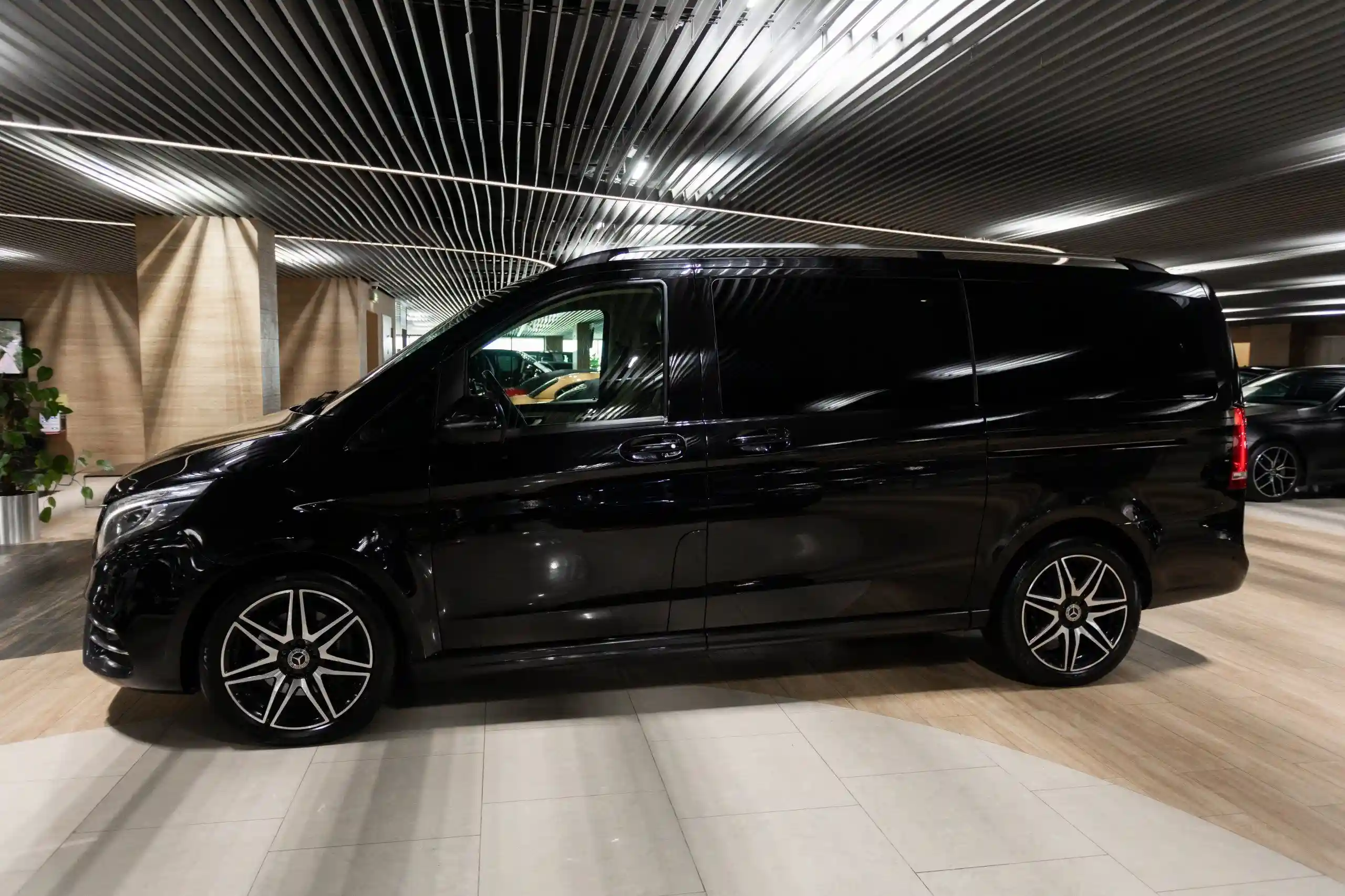 Mercedes-Benz V-Класс 2021