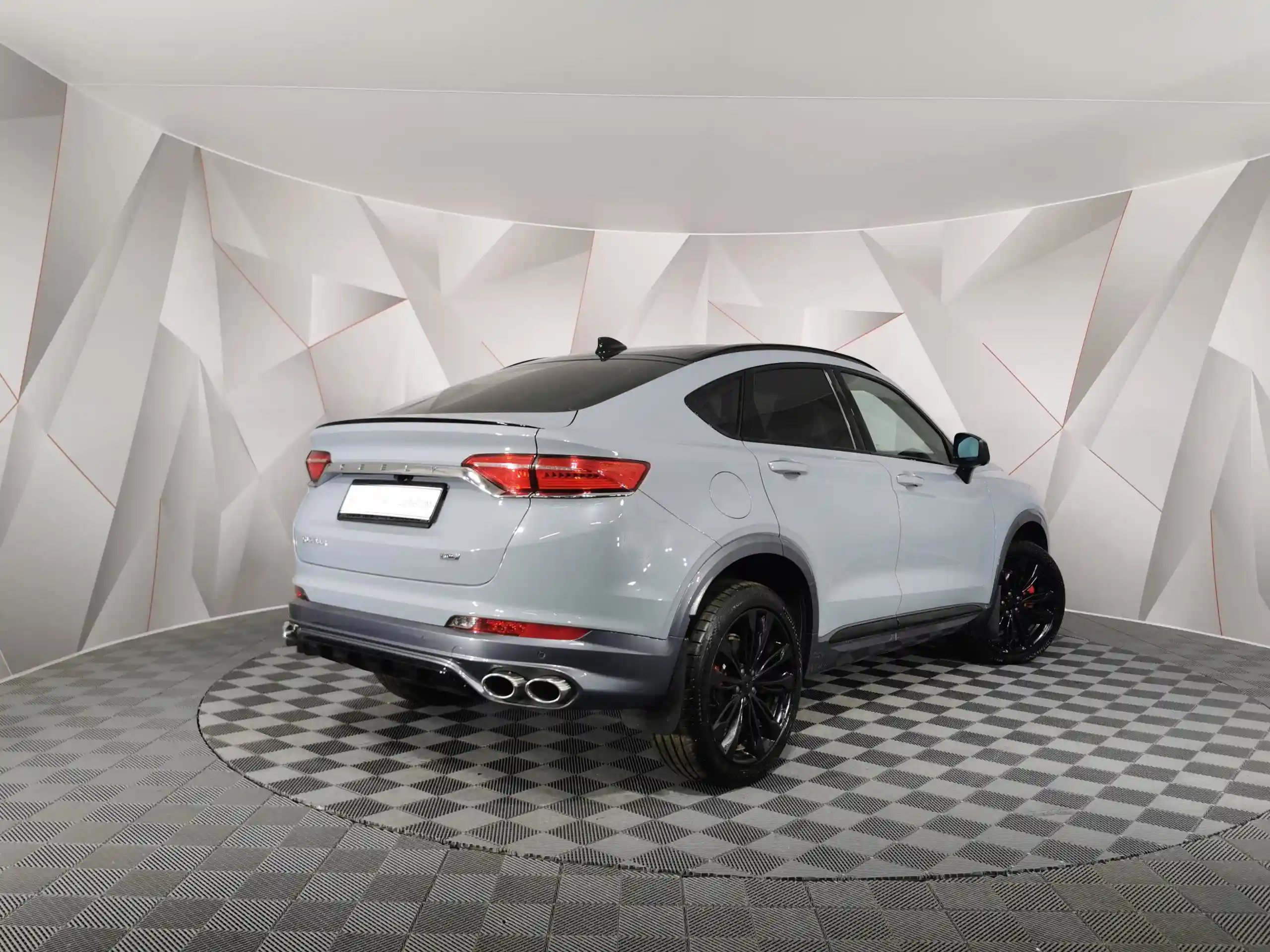 Geely Tugella 2022