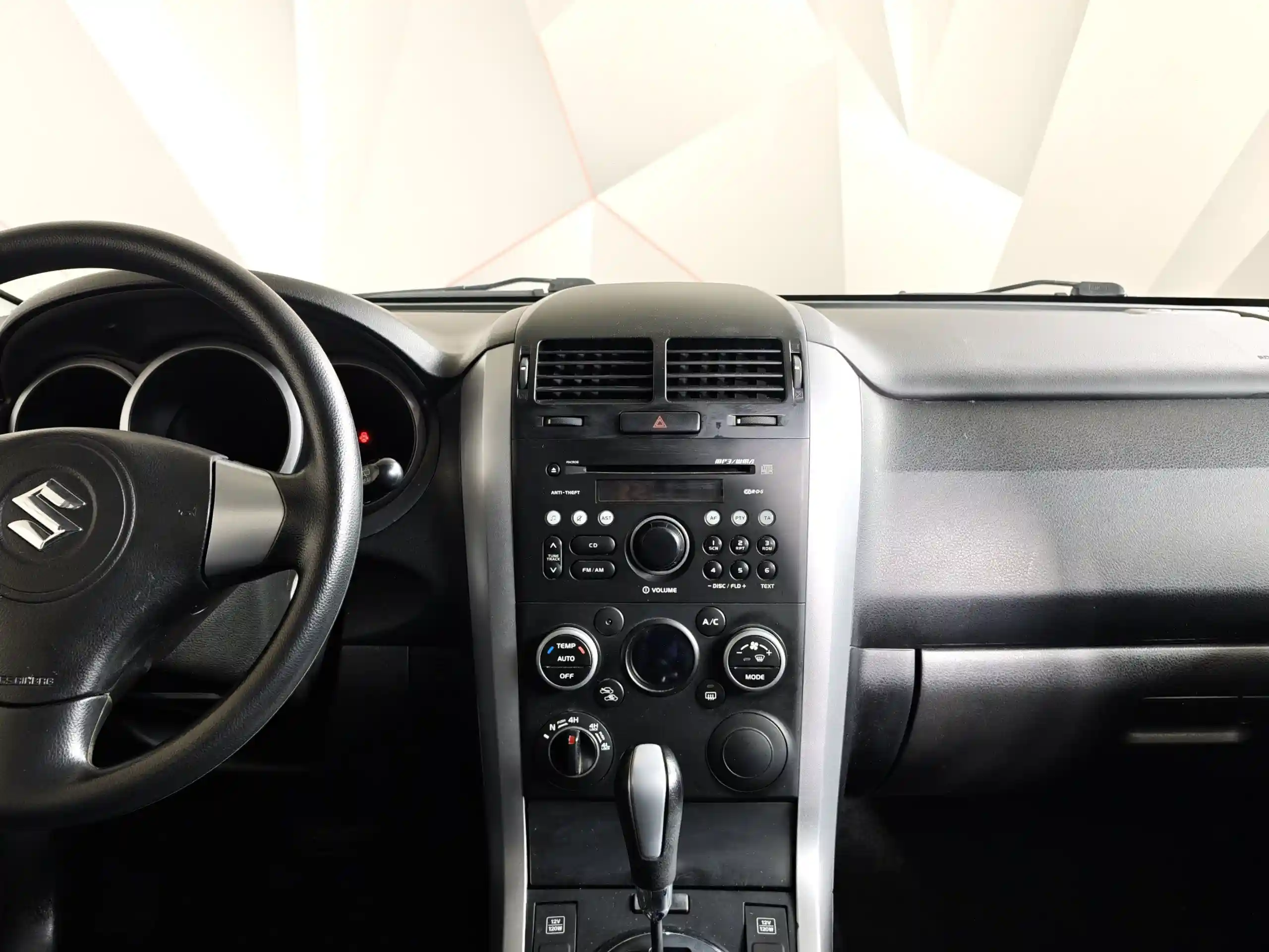 Suzuki Grand Vitara 2013
