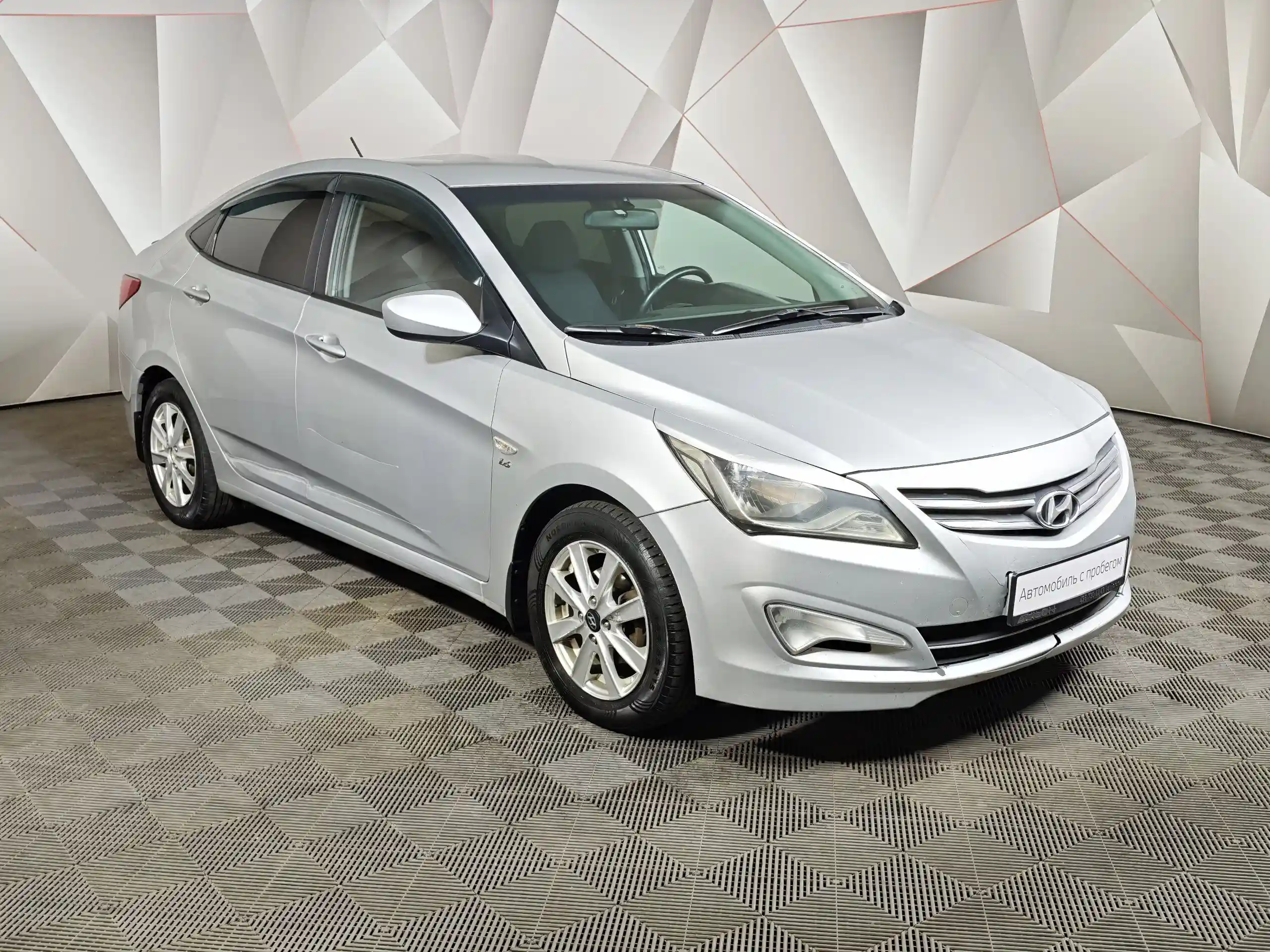 Hyundai Solaris 2015