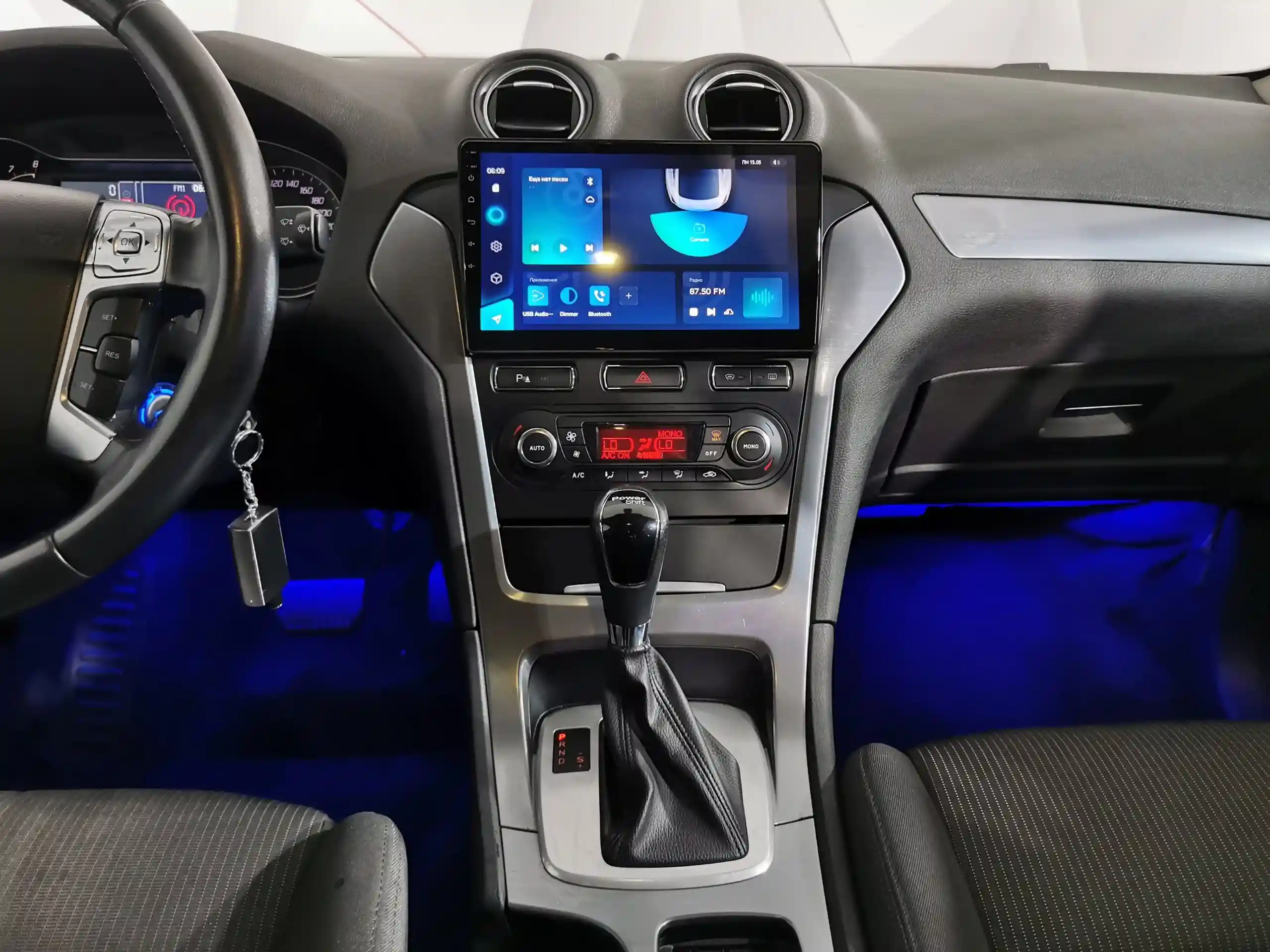 Ford Mondeo 2013