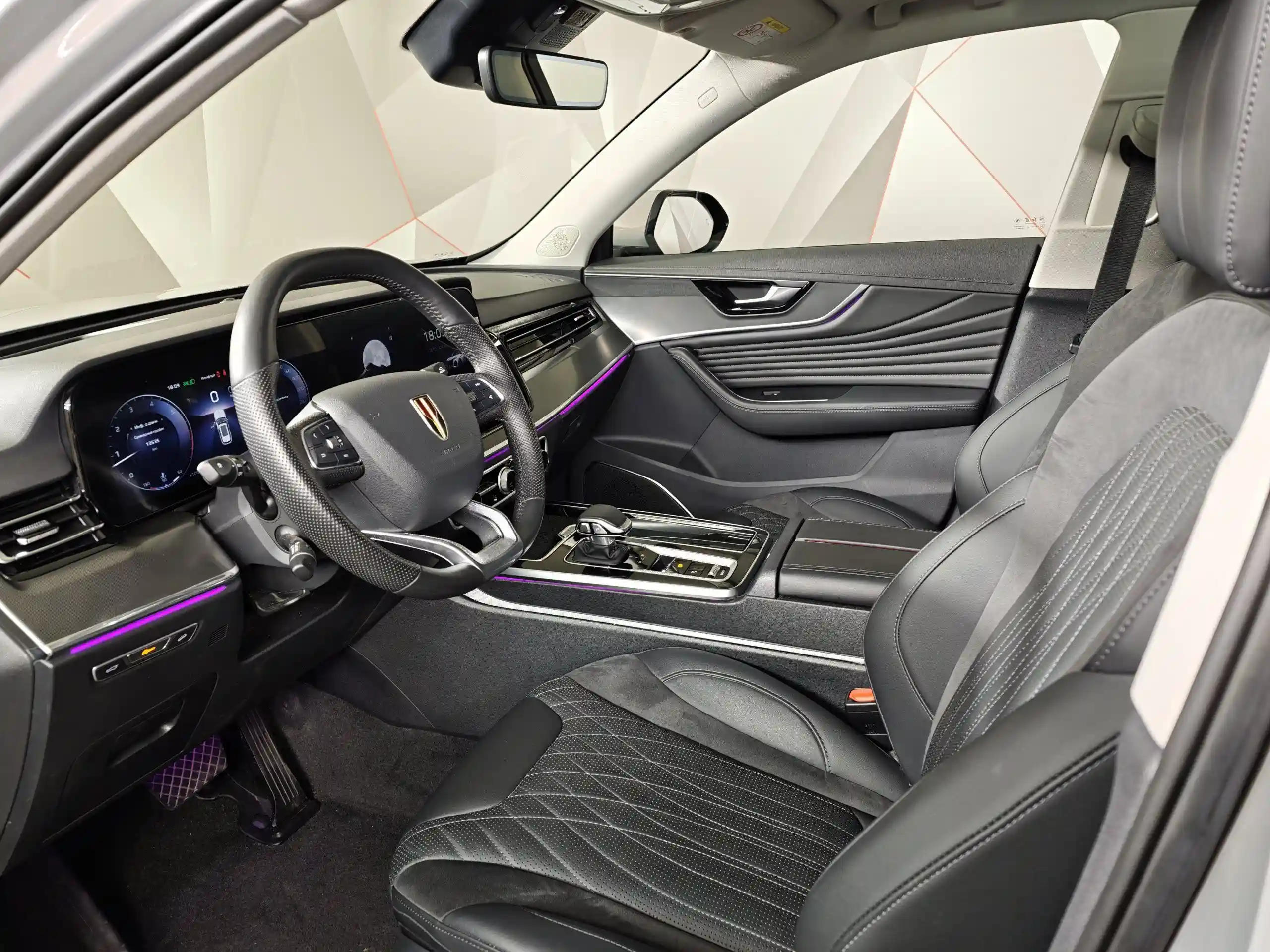 Hongqi HS5 2024