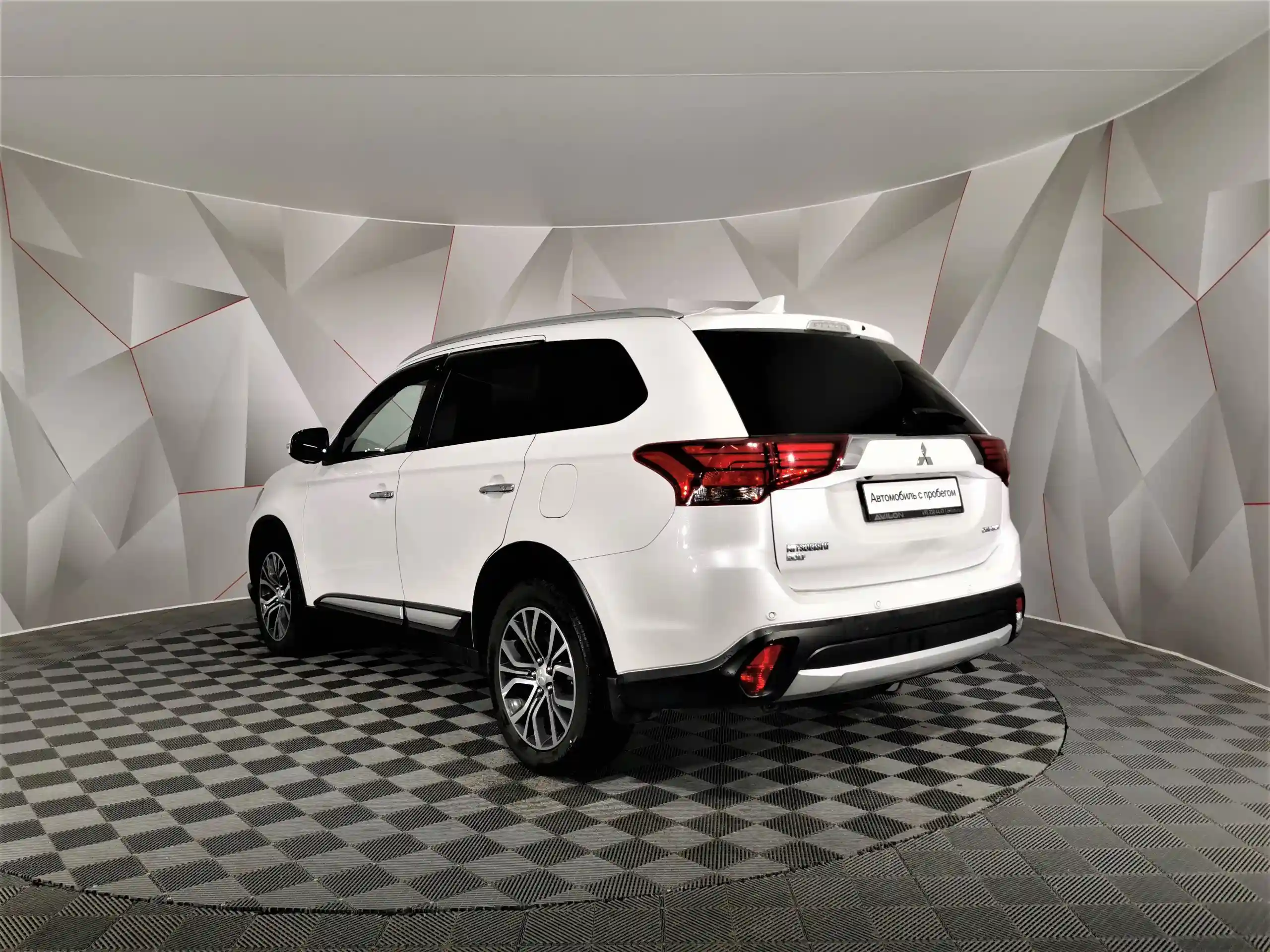 Mitsubishi Outlander 2018