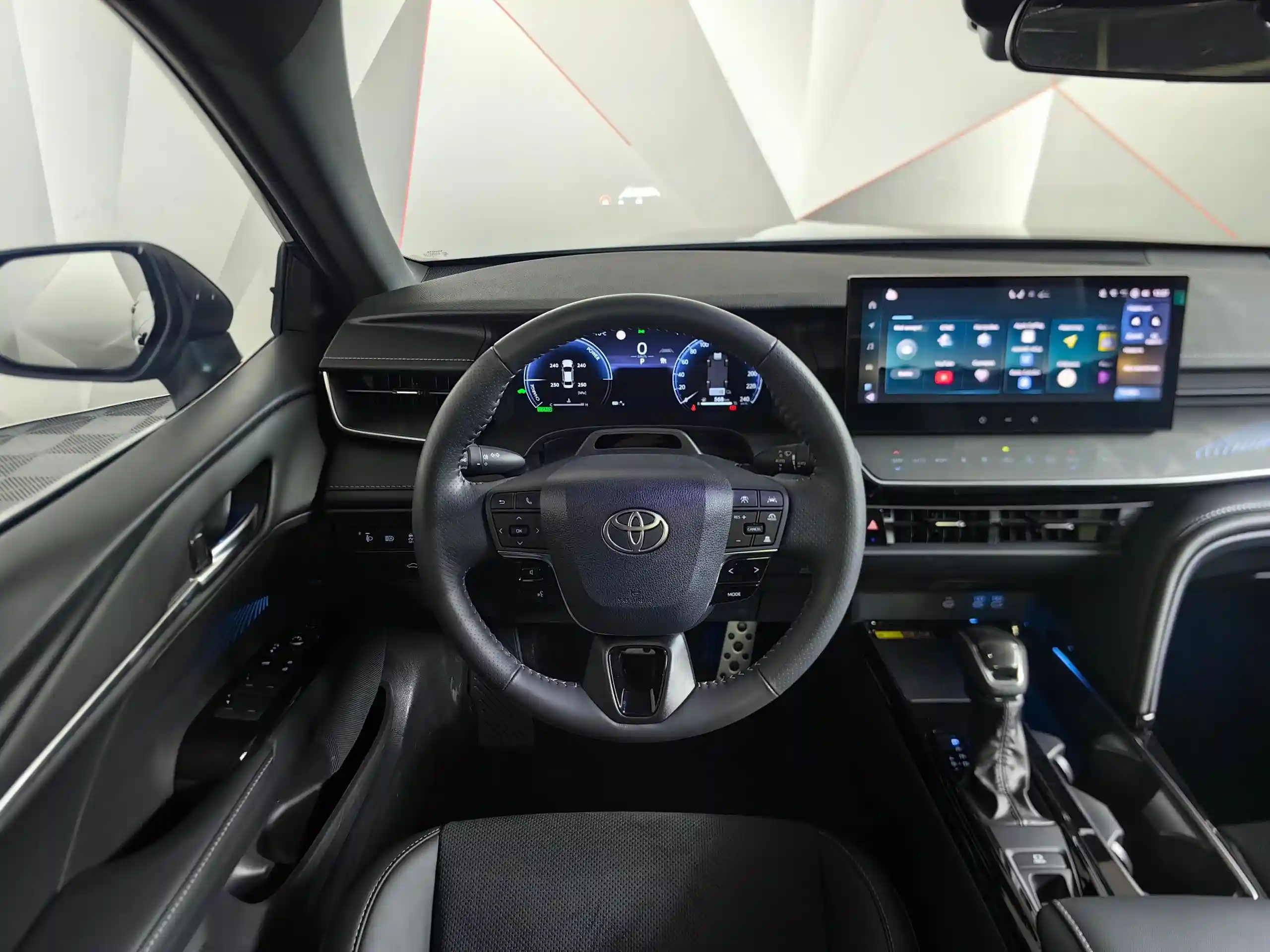 Toyota Camry 2025
