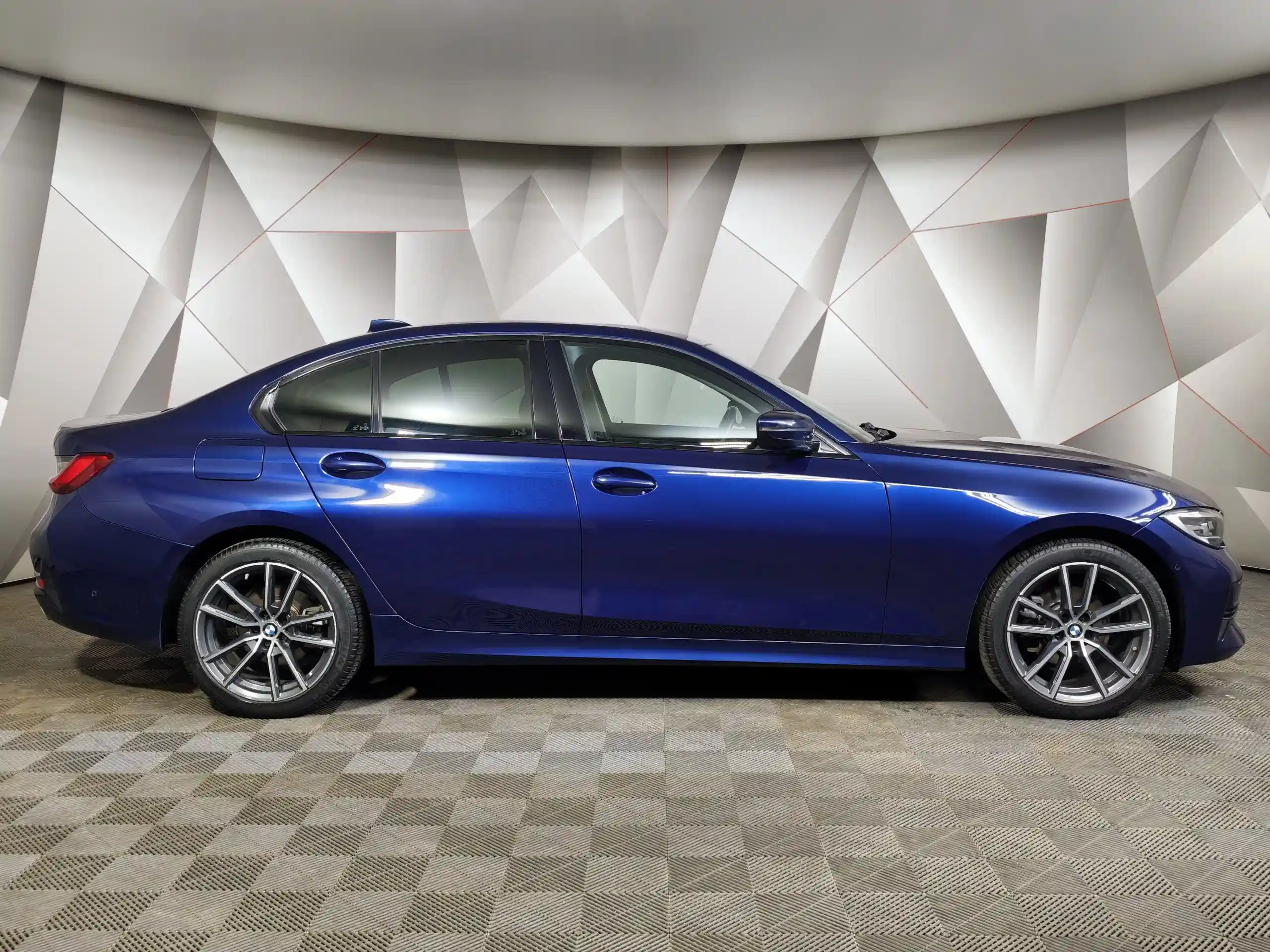 BMW 3 серия 2020