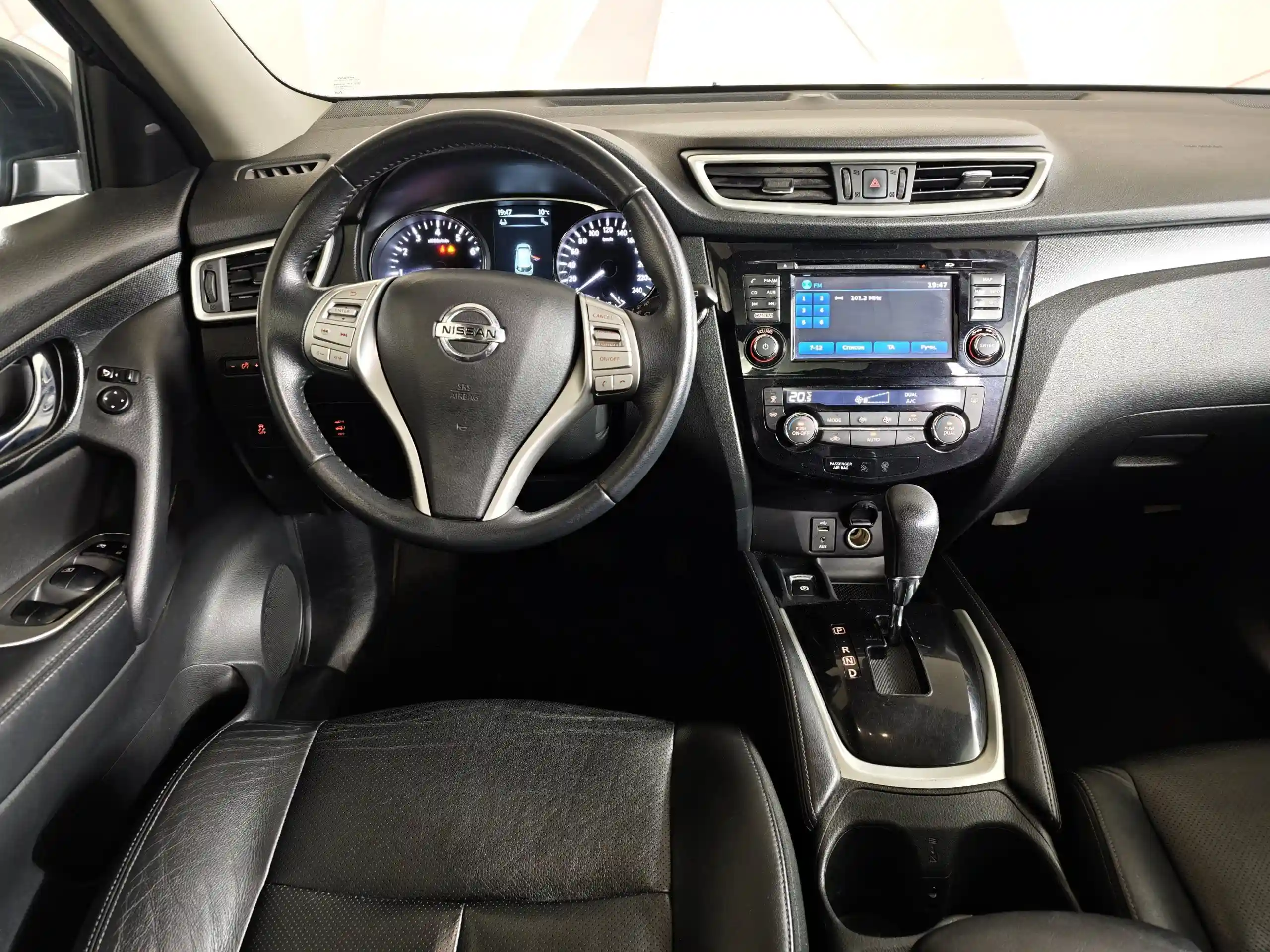 Nissan X-Trail 2015