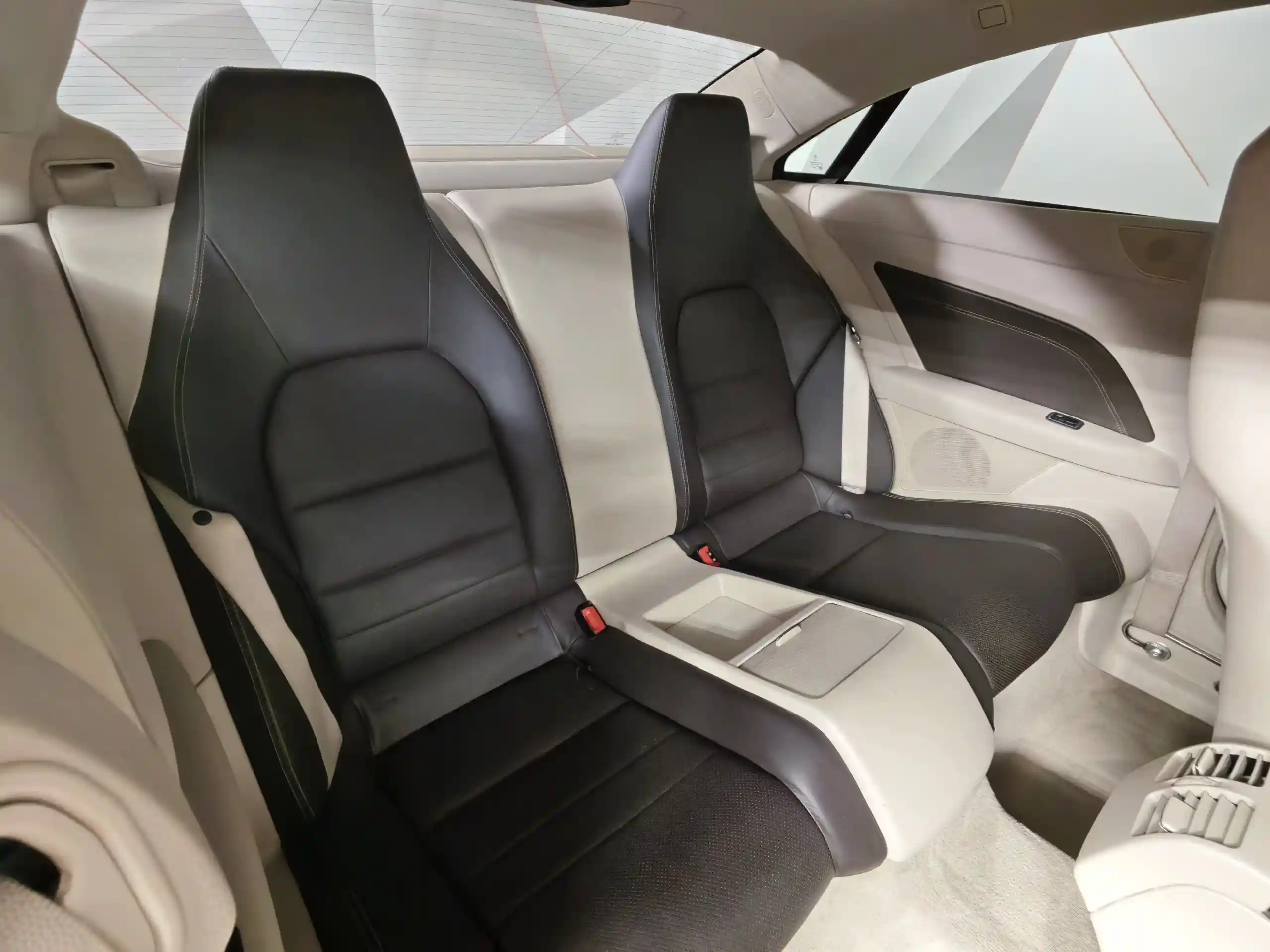Mercedes-Benz E-Класс 2014