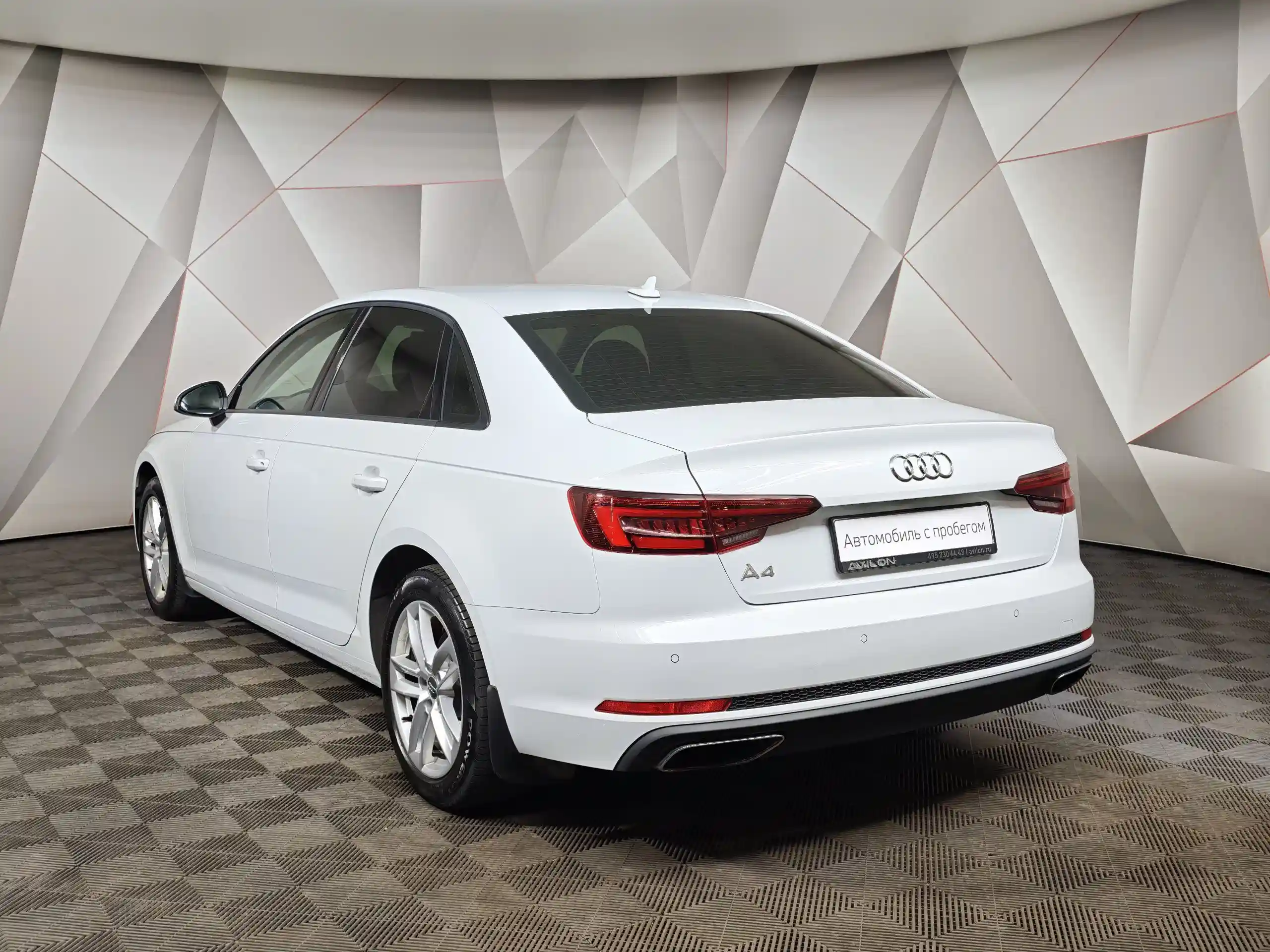 Audi A4 2019
