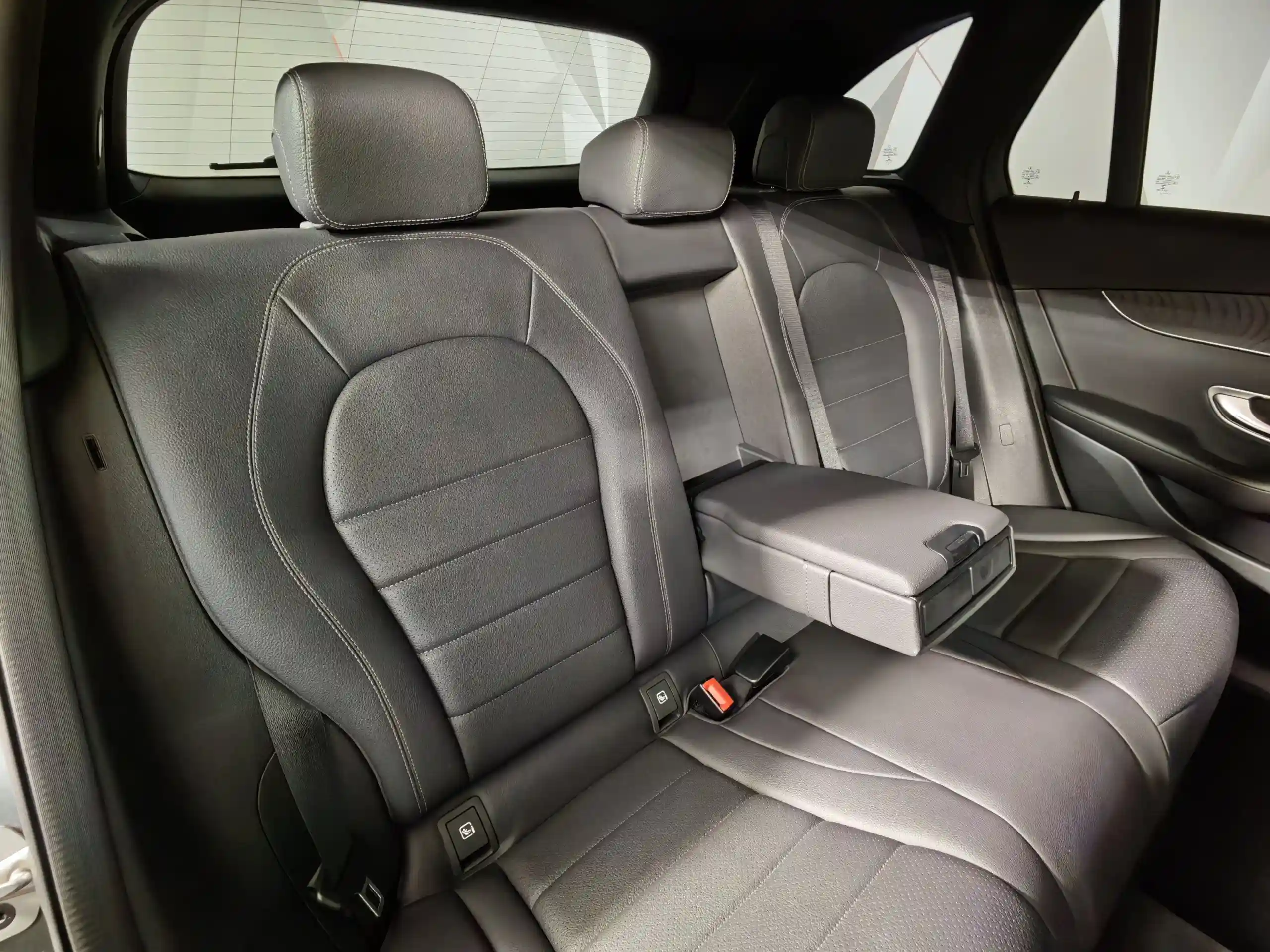 Mercedes-Benz GLC 2021