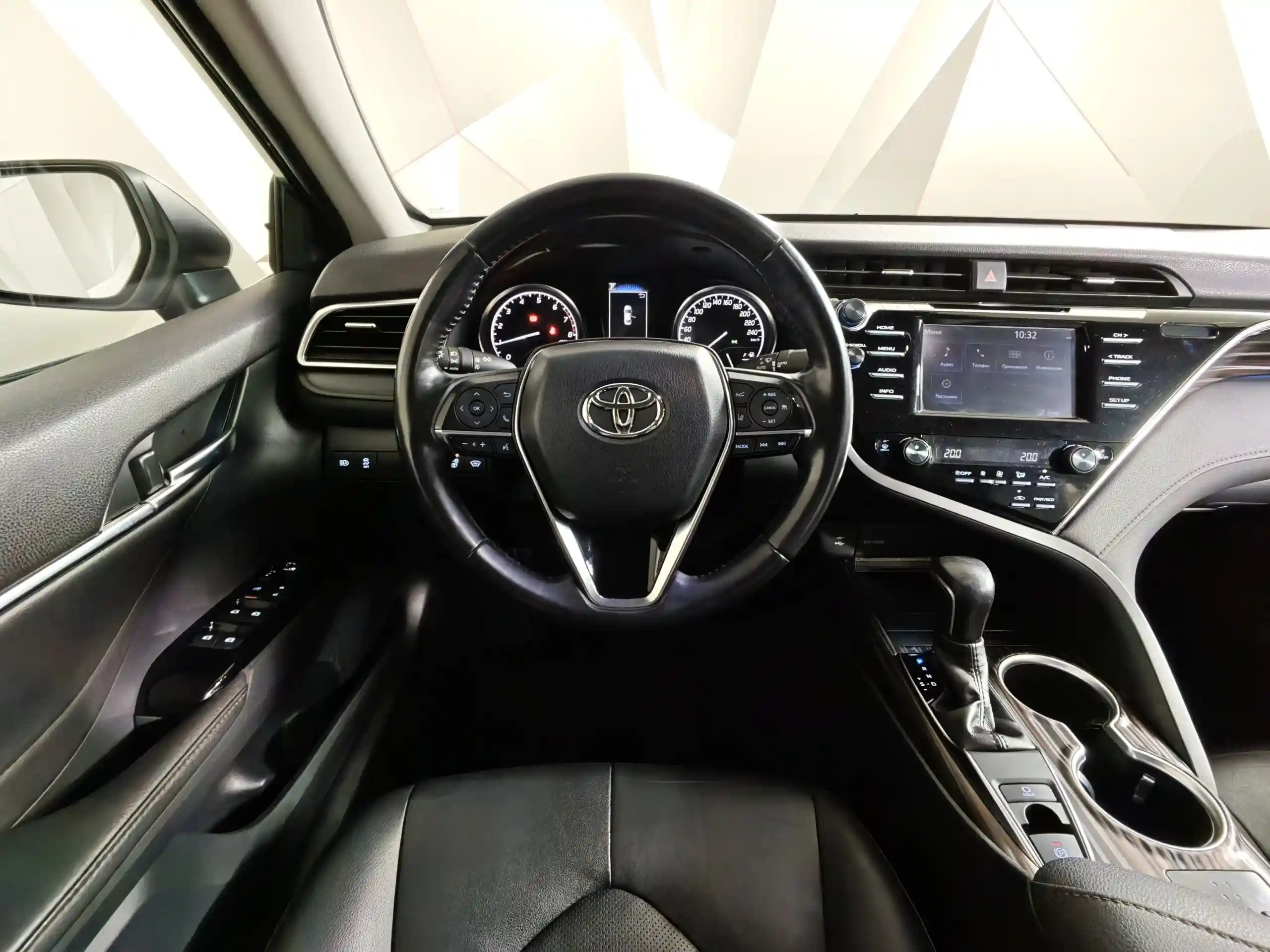 Toyota Camry 2020