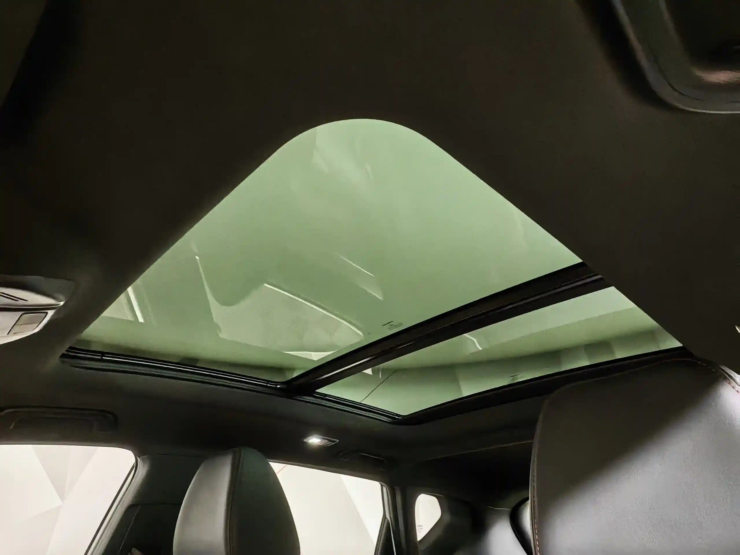 Geely Coolray 2023