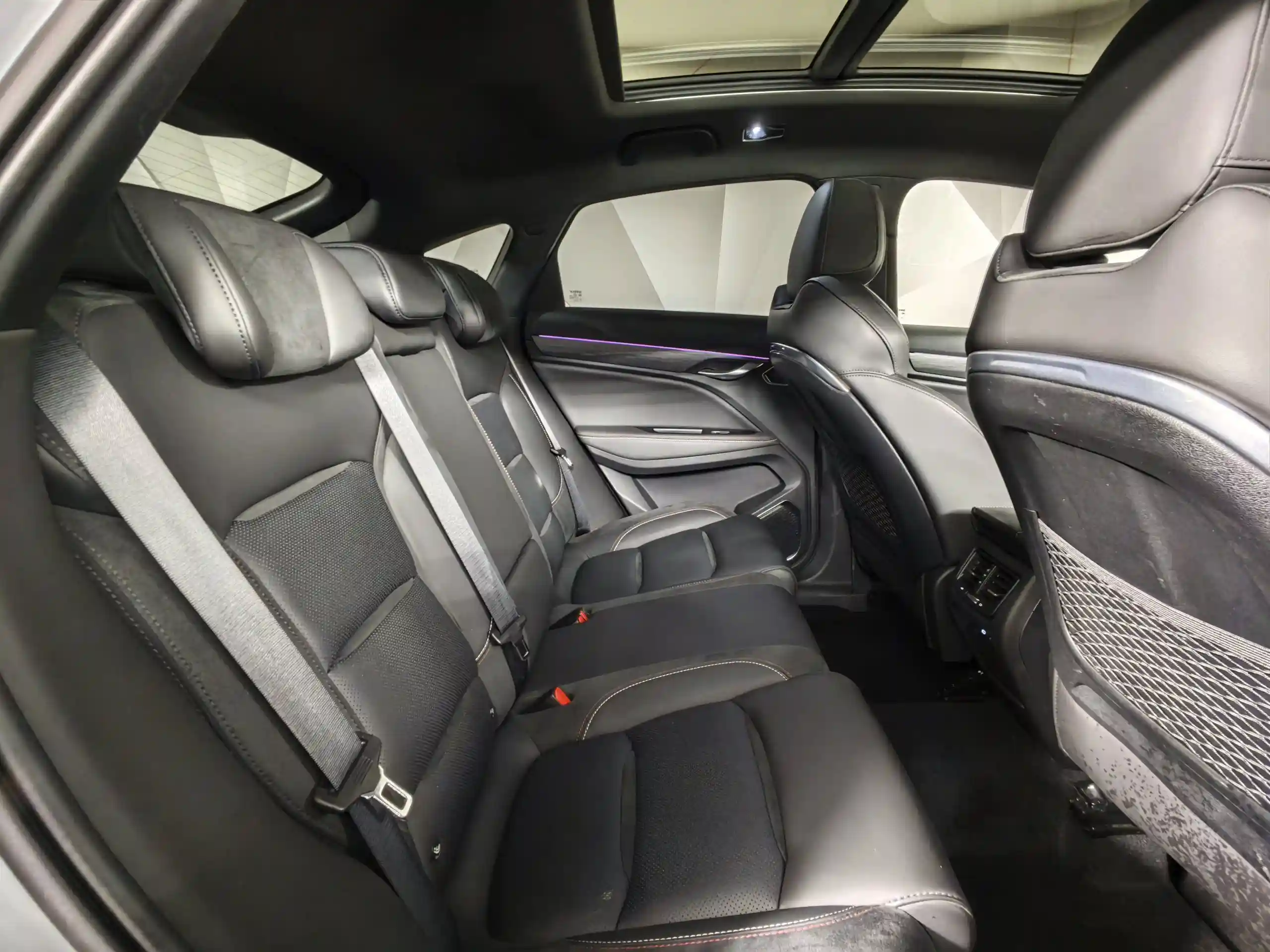 Geely Tugella 2023