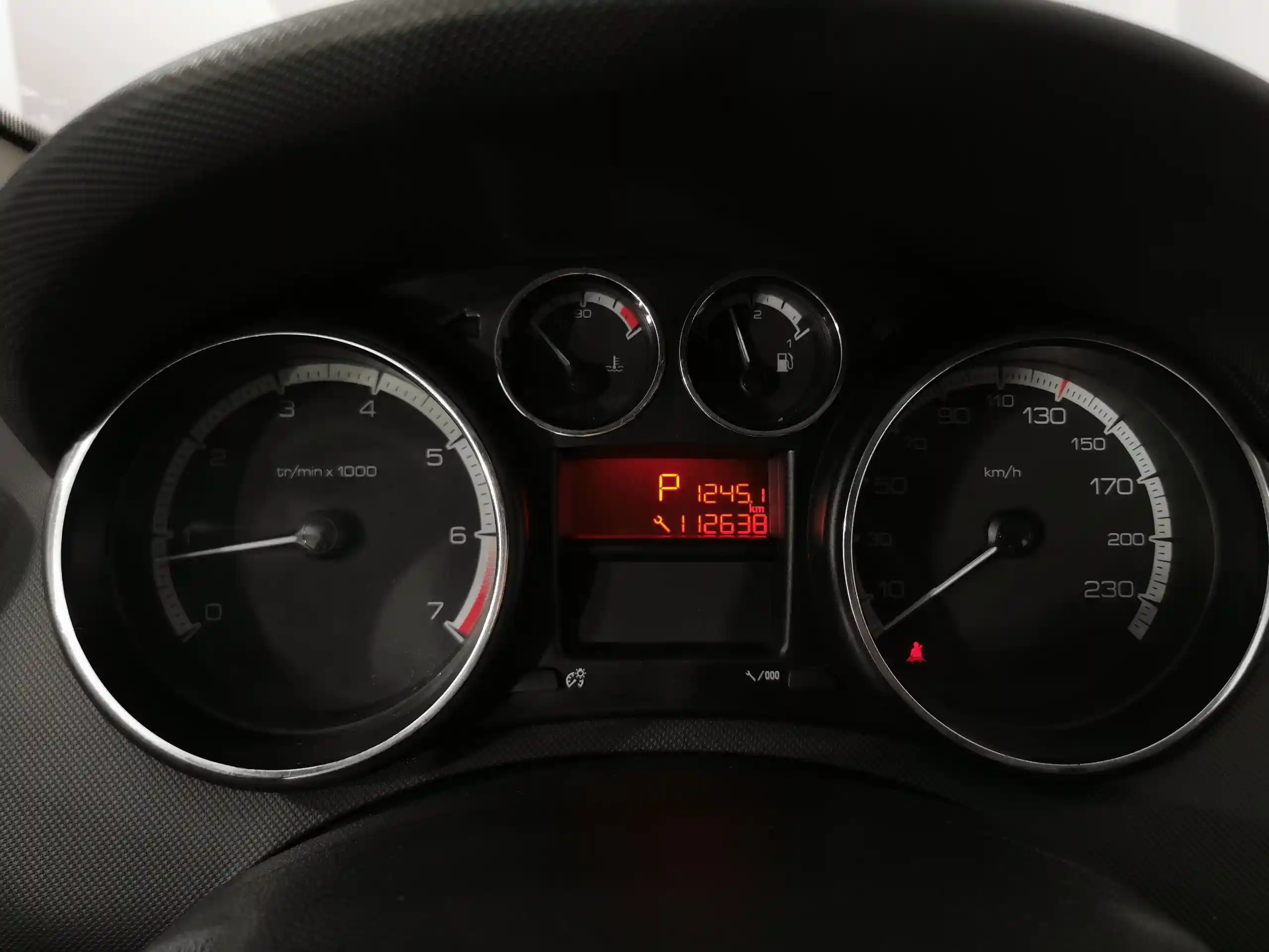 Peugeot 408 2013