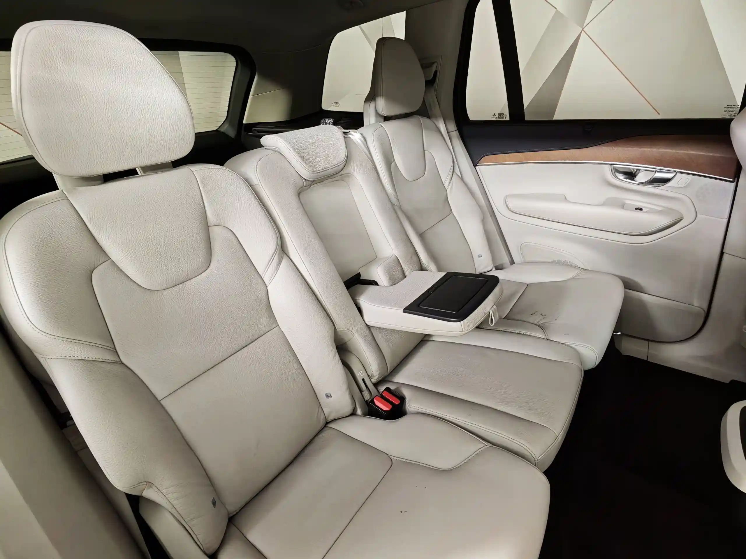 Volvo XC90 2019