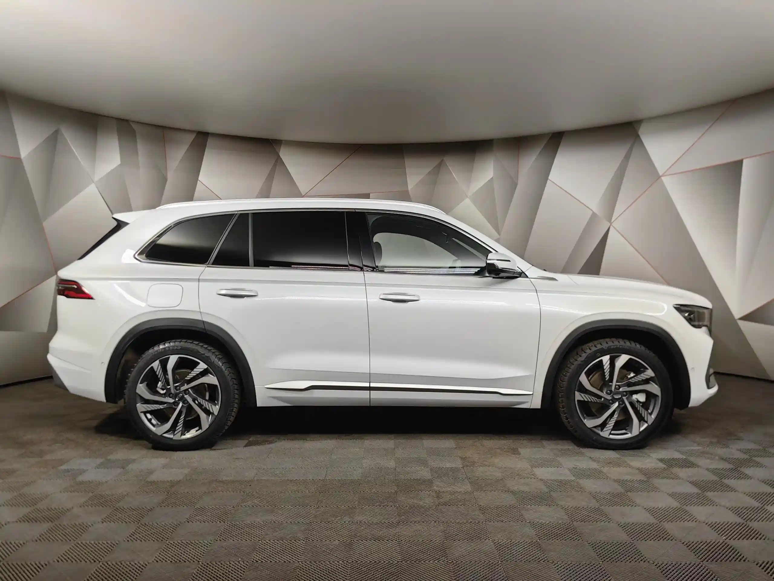 Geely Monjaro 2024